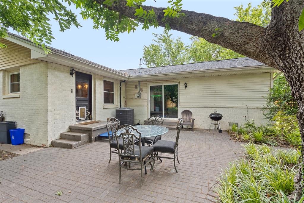 1212 Ann Arbor Drive