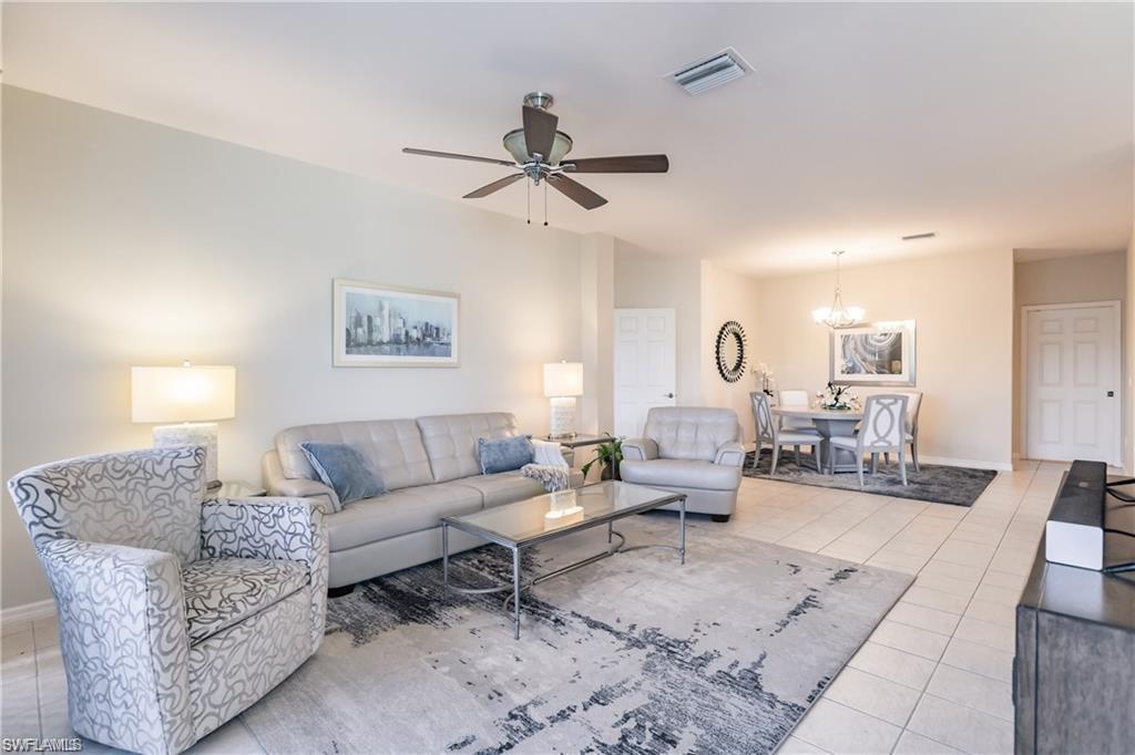 20230 Calice CT Unit: 401