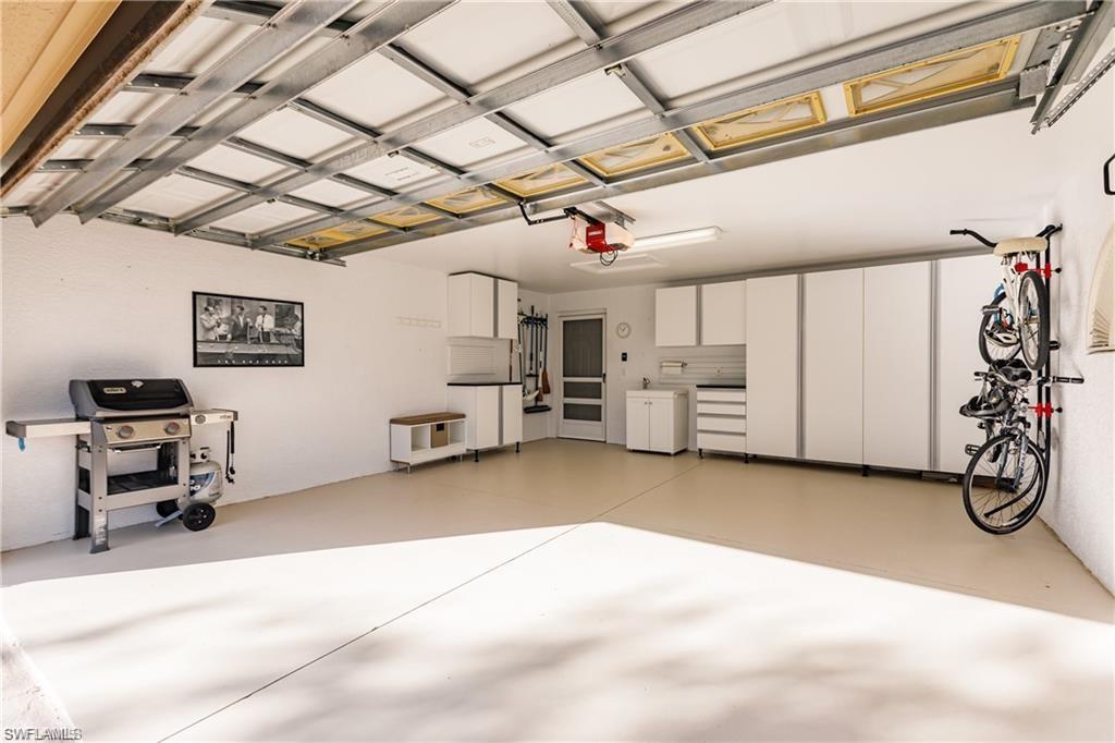 20230 Calice CT Unit: 401