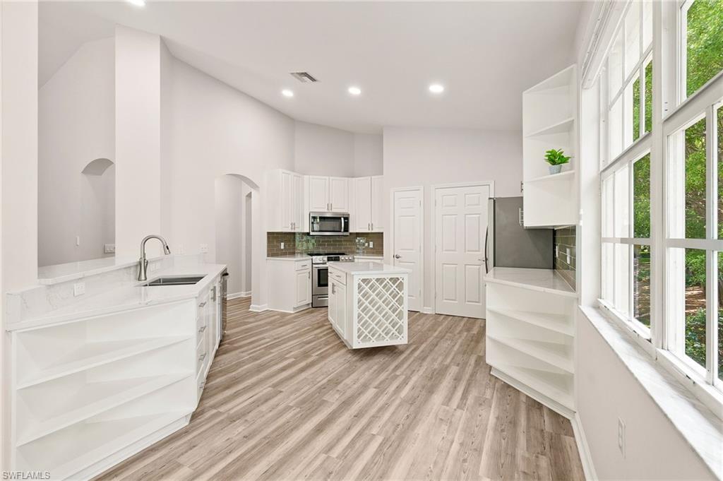 20290 Burnside PL # 1102