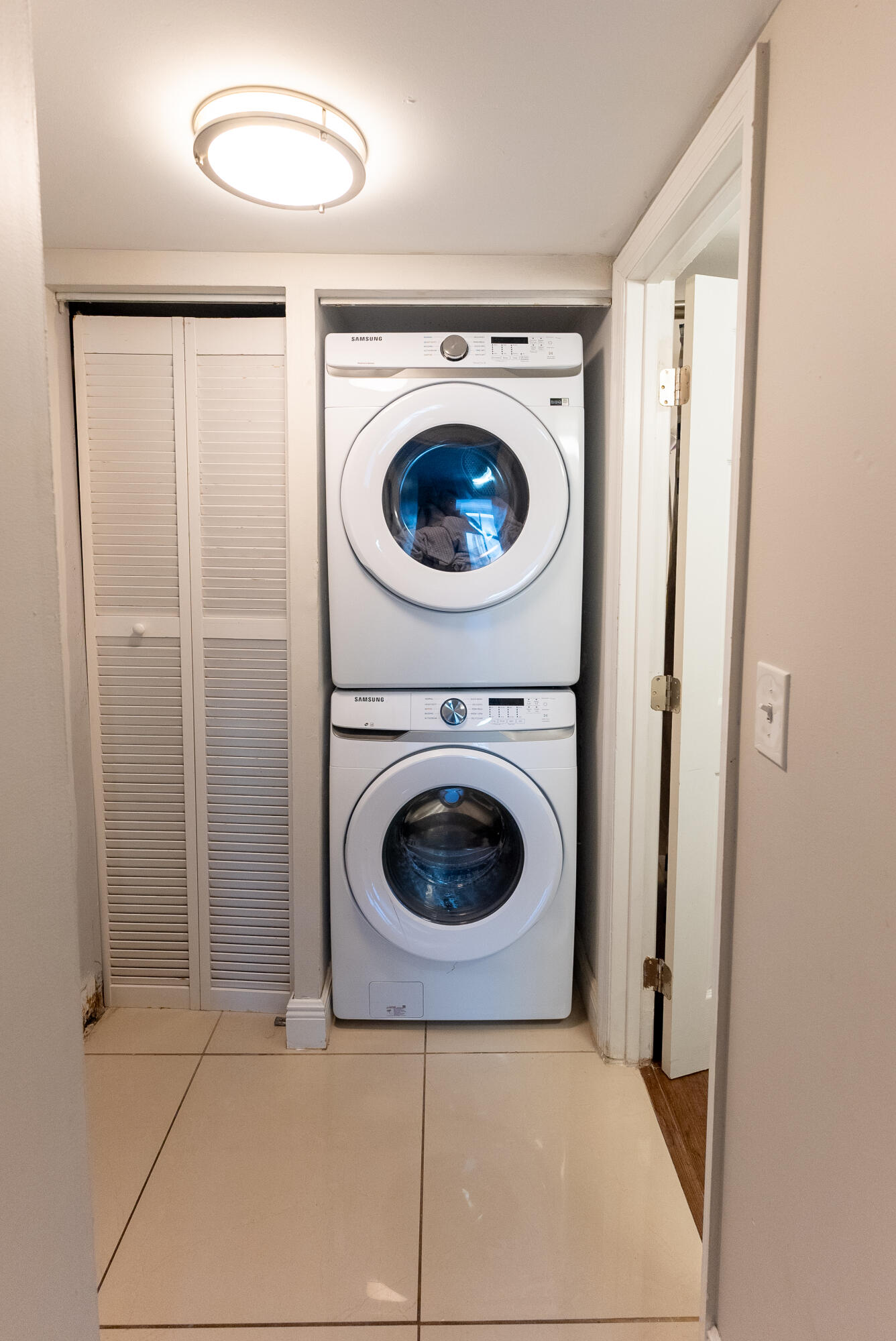 3314 Northside Drive Unit: 31
