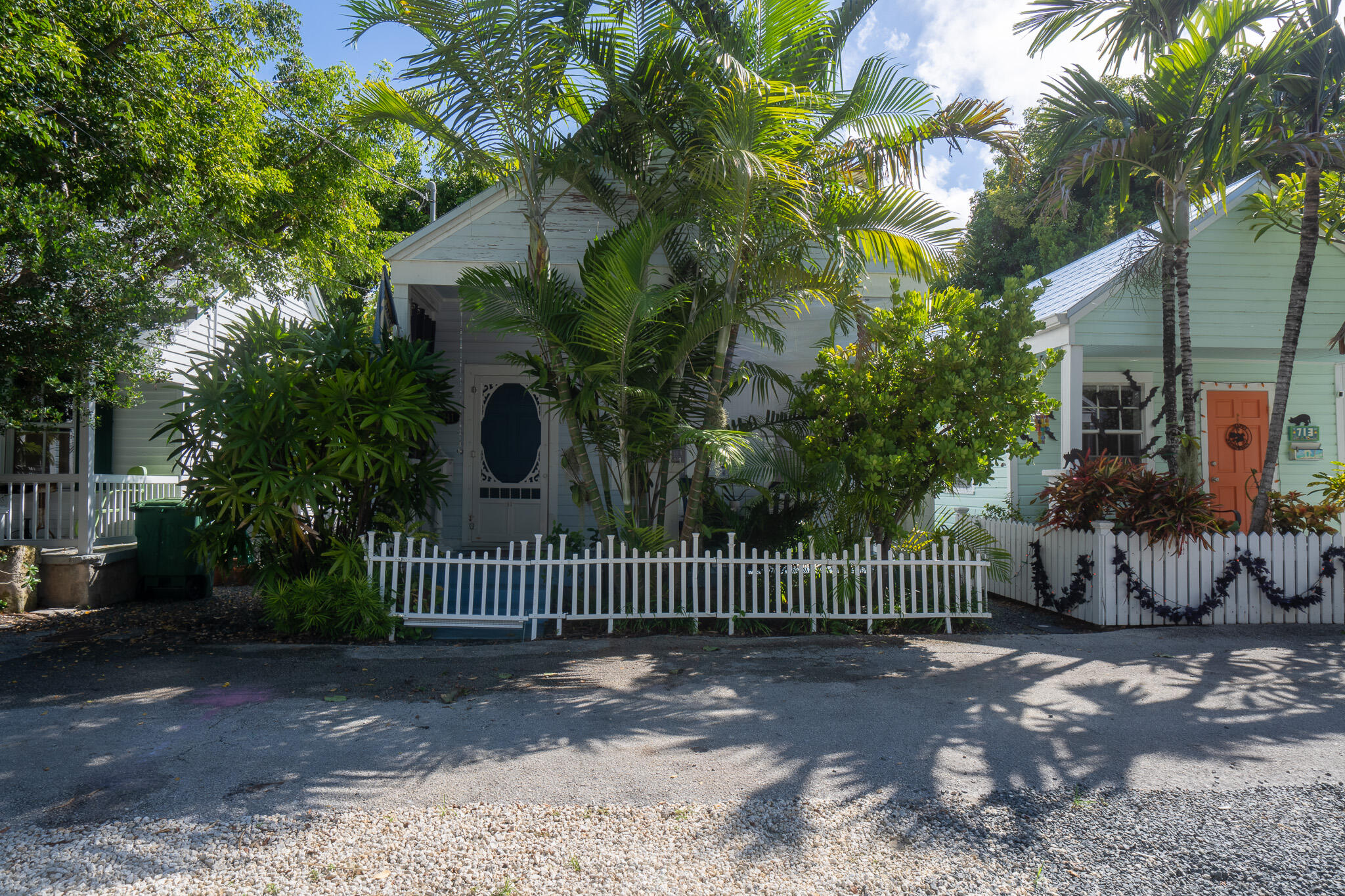 711 Galveston Lane