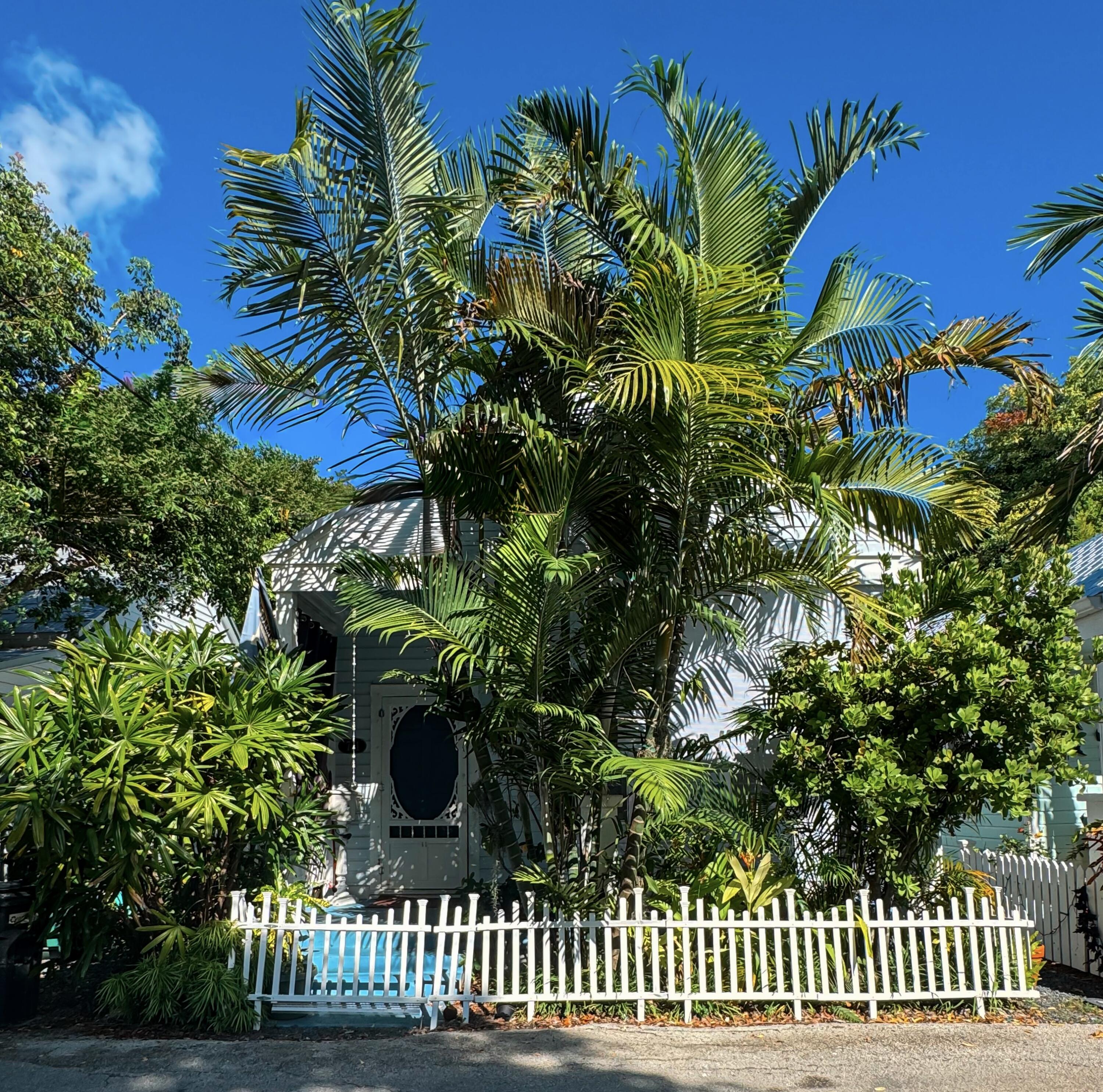 711 Galveston Lane