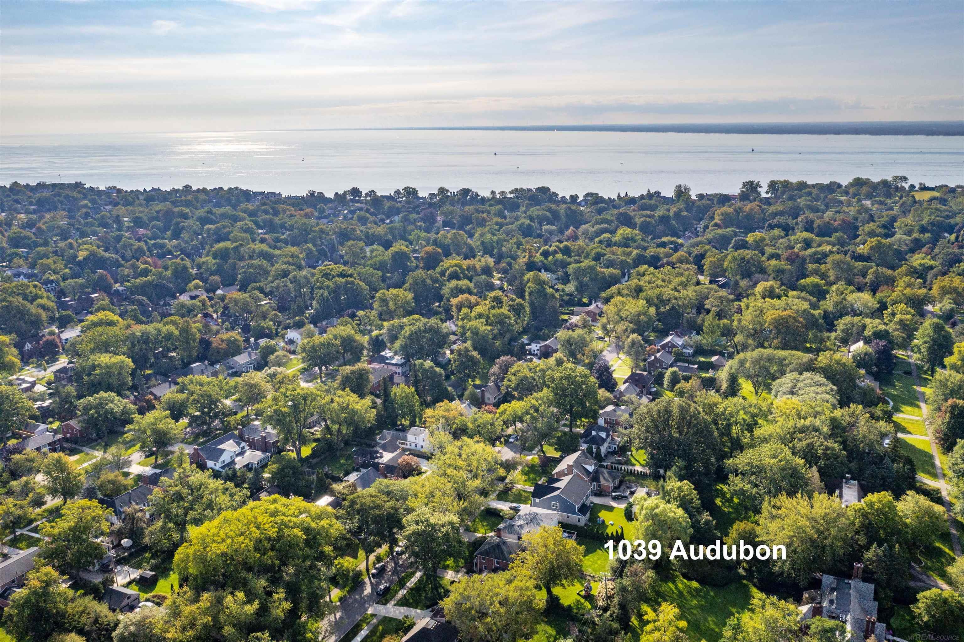 1039 Audubon Road