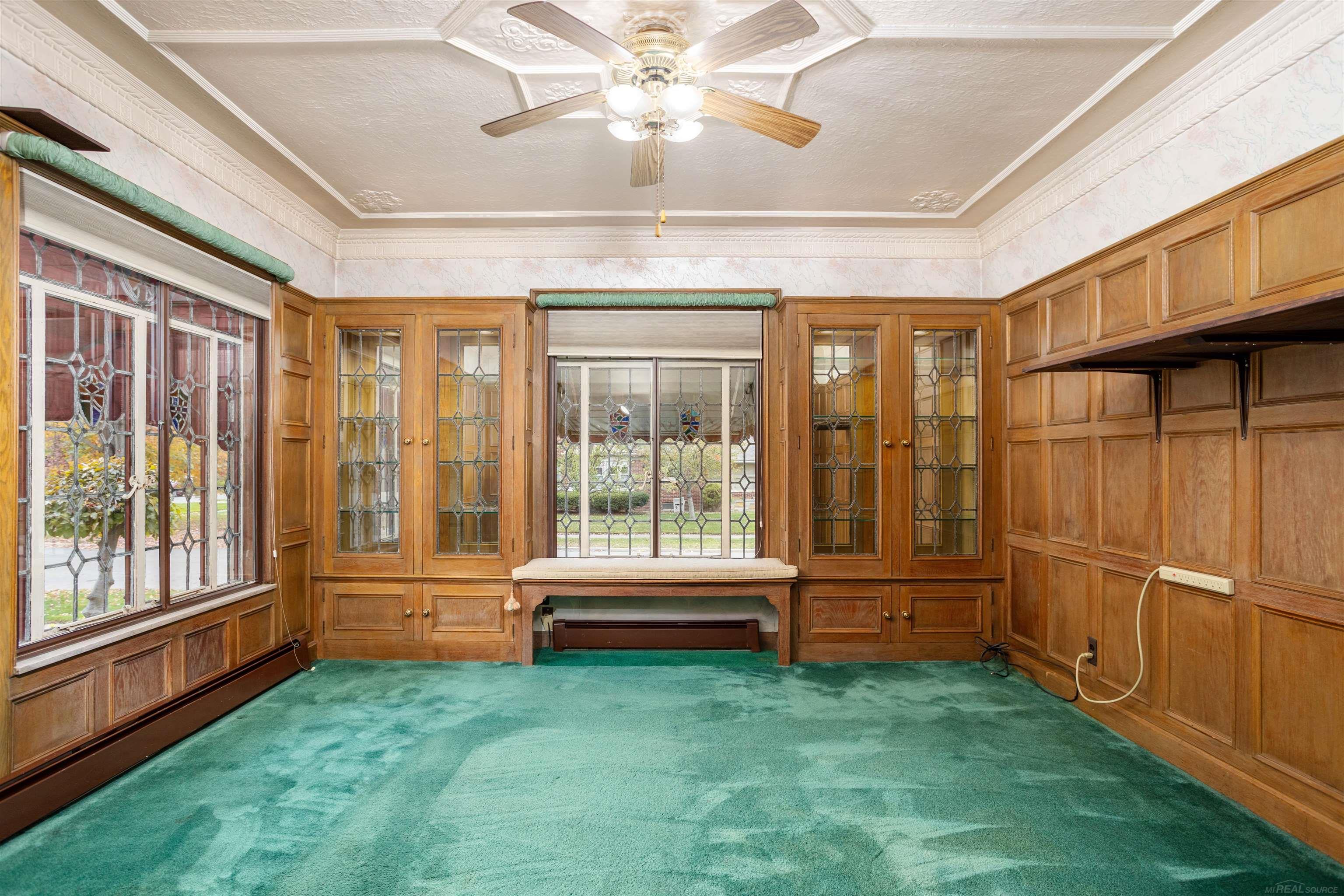 1264 Three Mile Drive