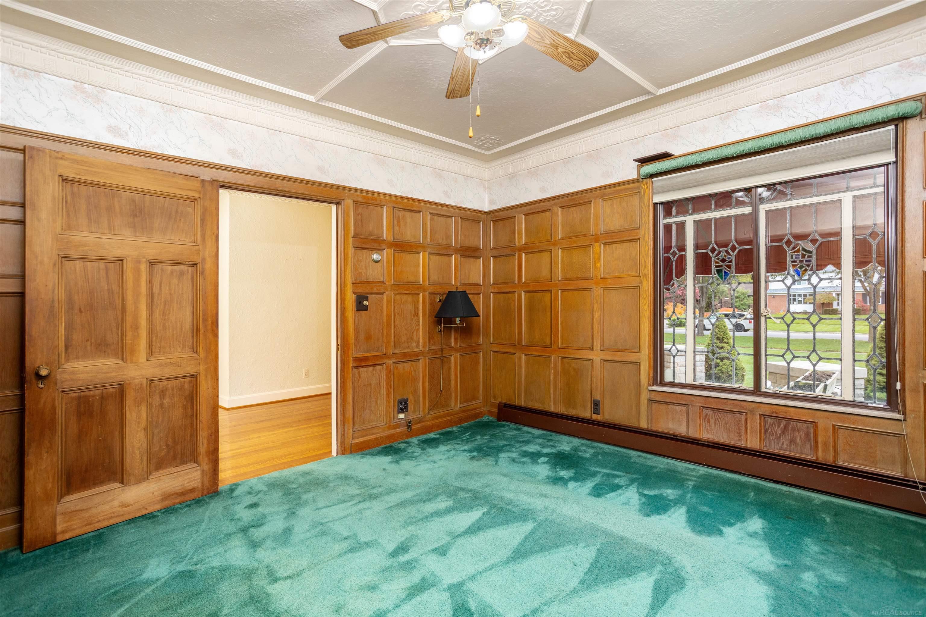 1264 Three Mile Drive