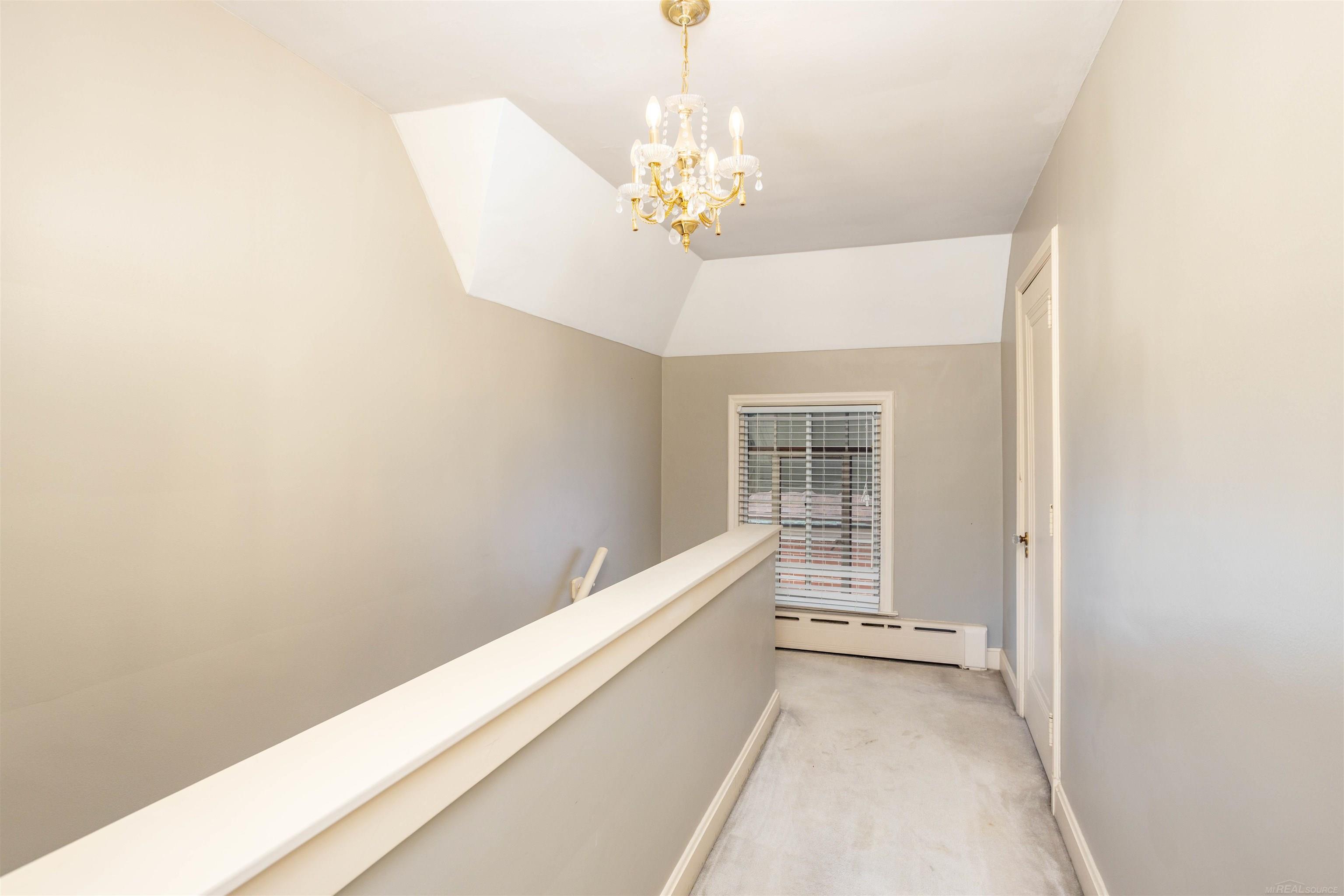 1264 Three Mile Drive