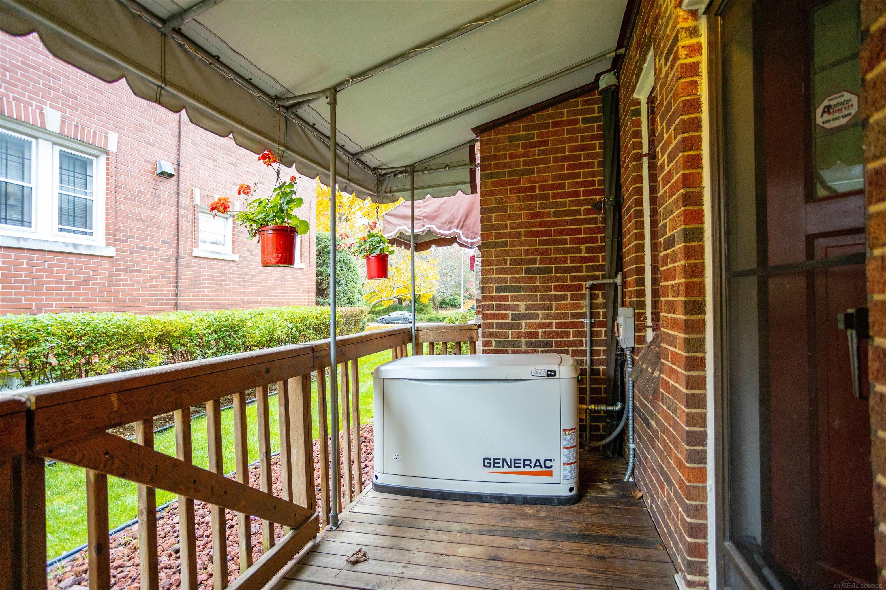 1264 Three Mile Drive