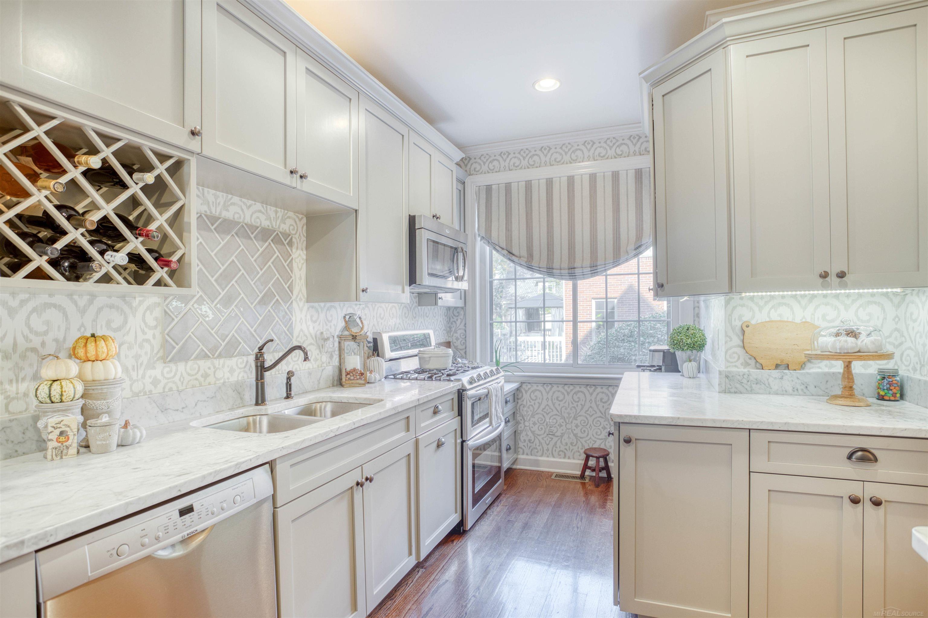 1011 Kensington Road