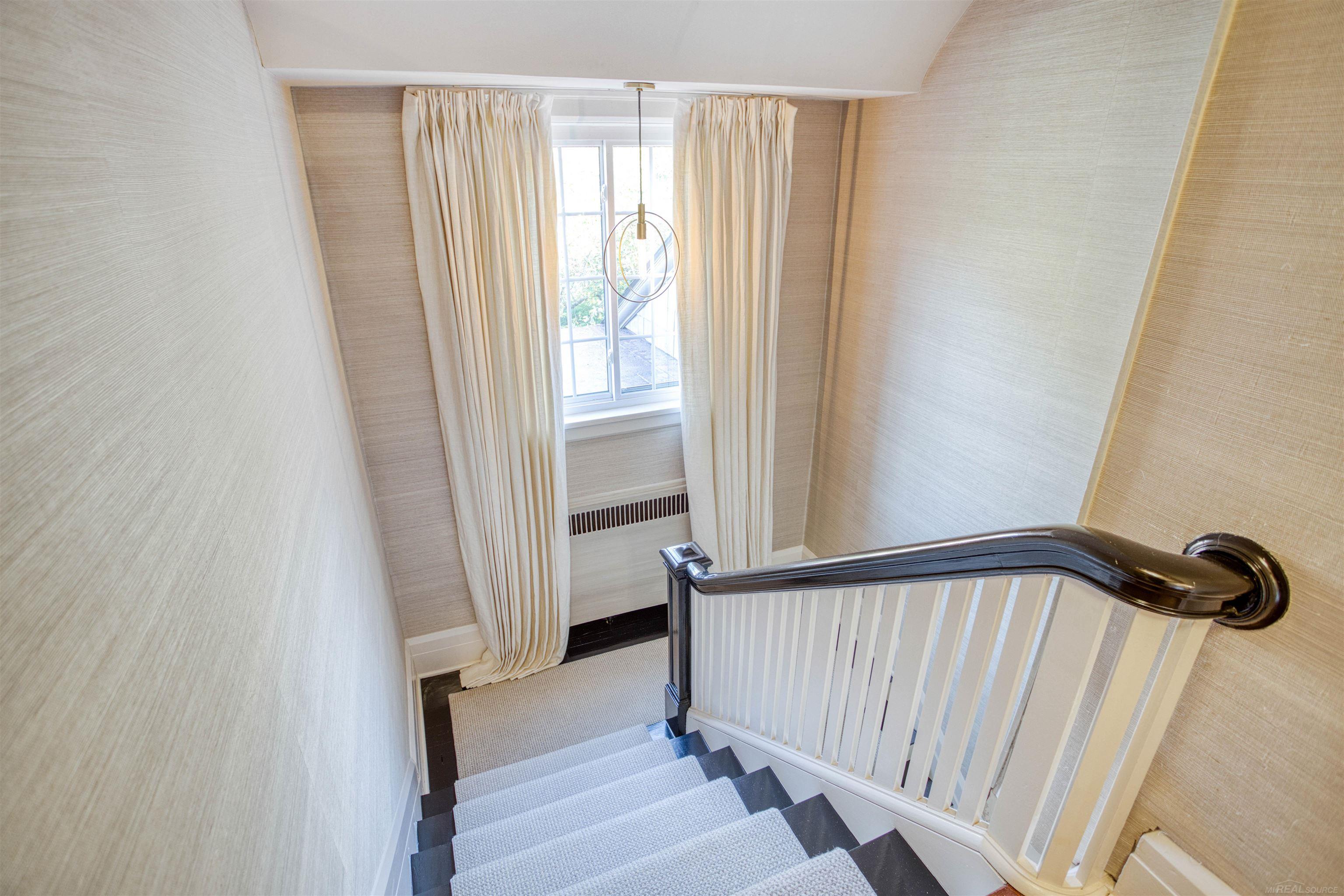 1011 Kensington Road