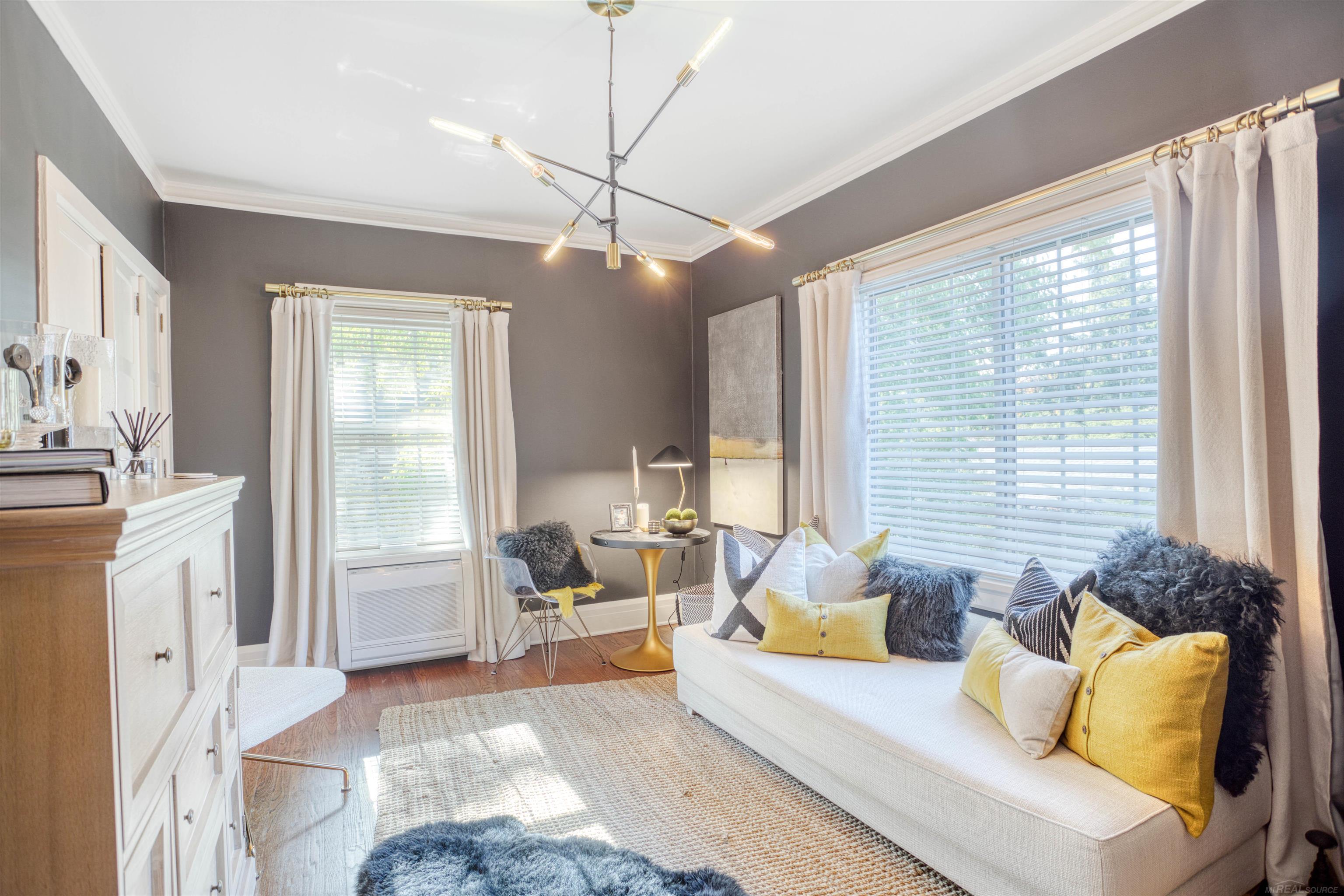 1011 Kensington Road