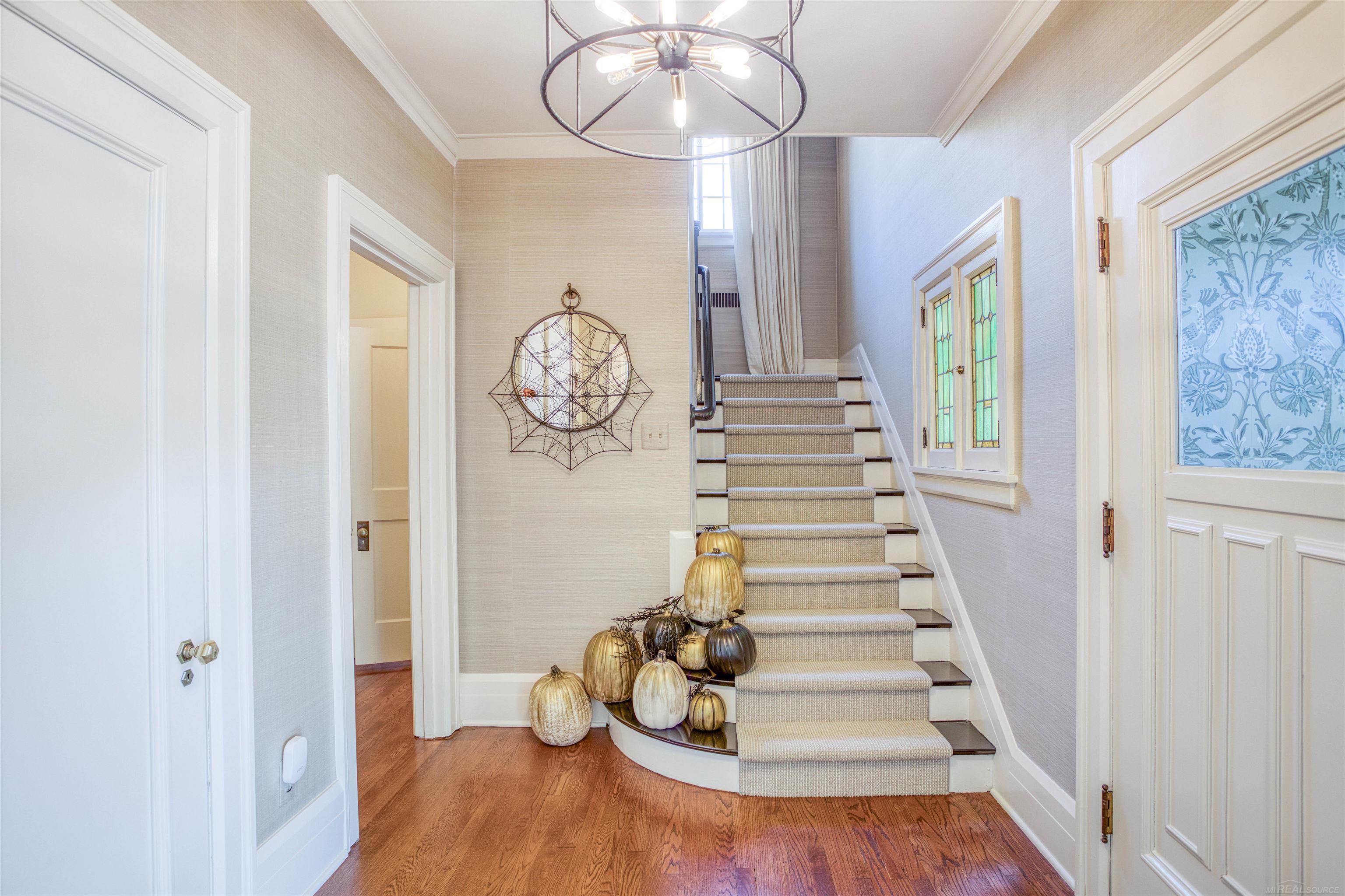 1011 Kensington Road