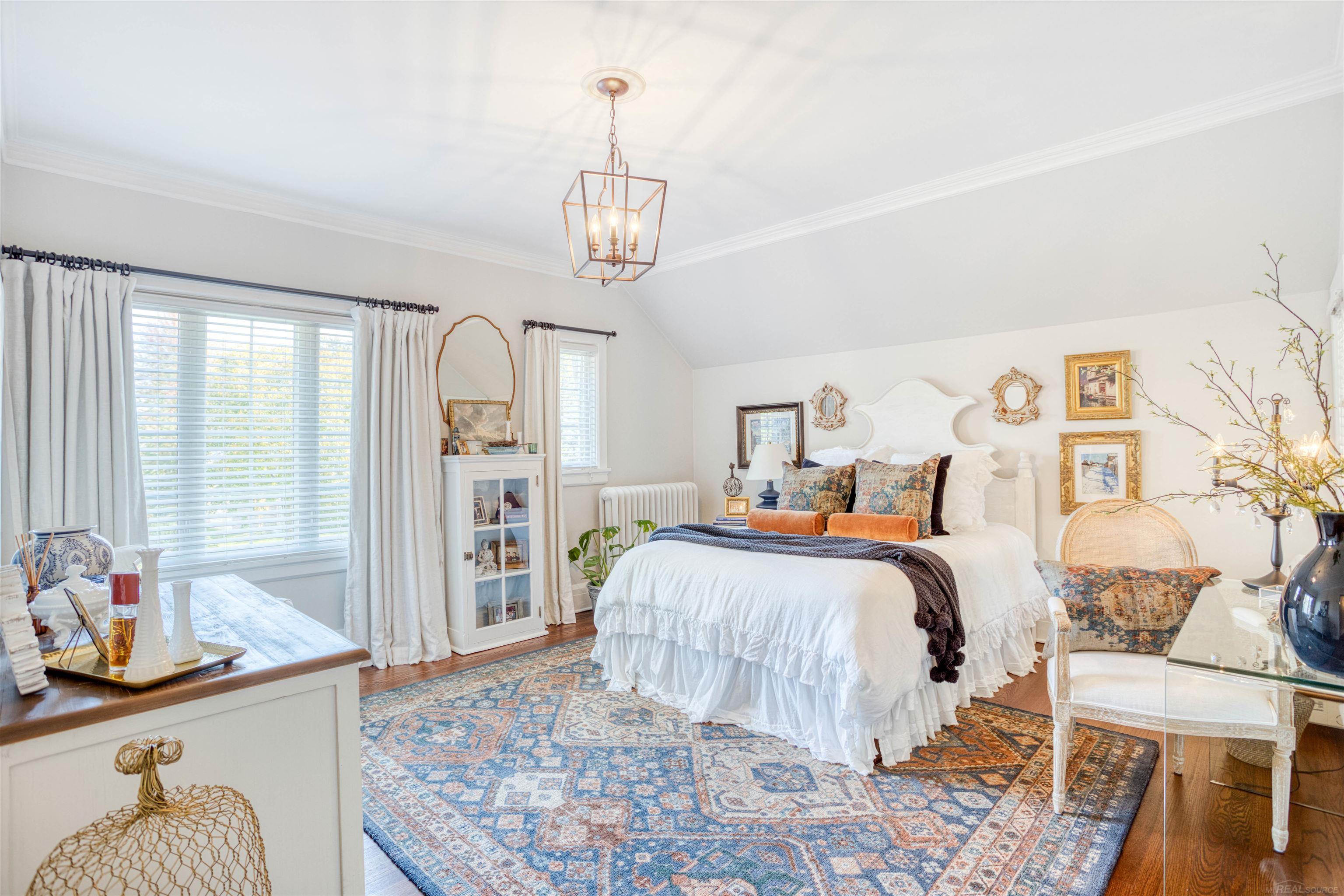 1011 Kensington Road