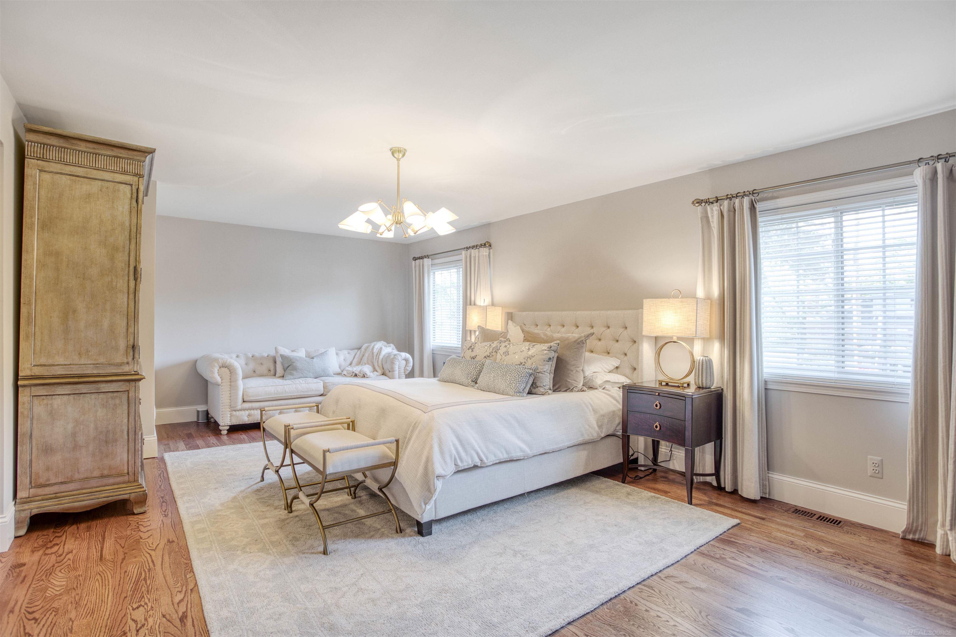 1011 Kensington Road