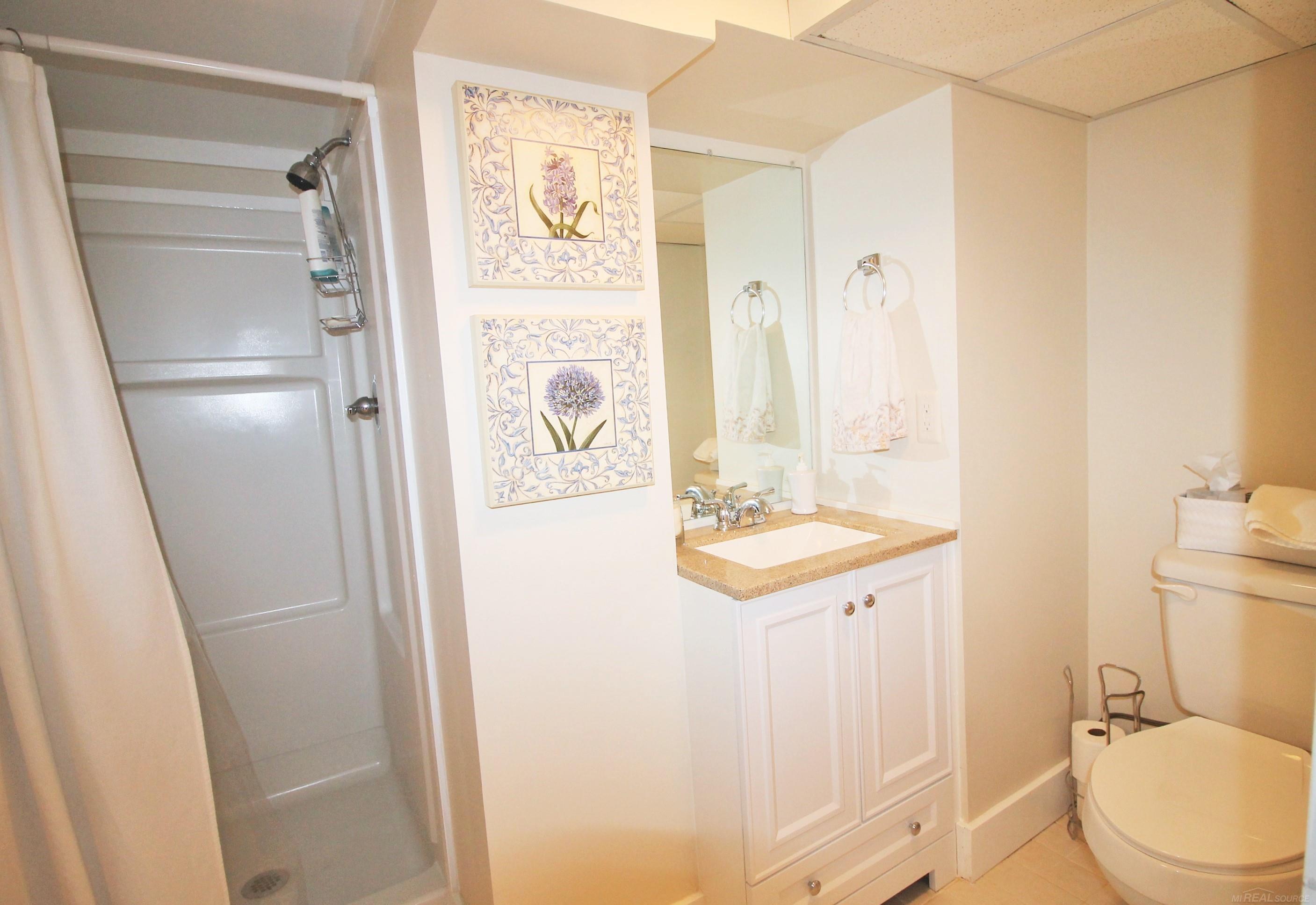 1011 Kensington Road