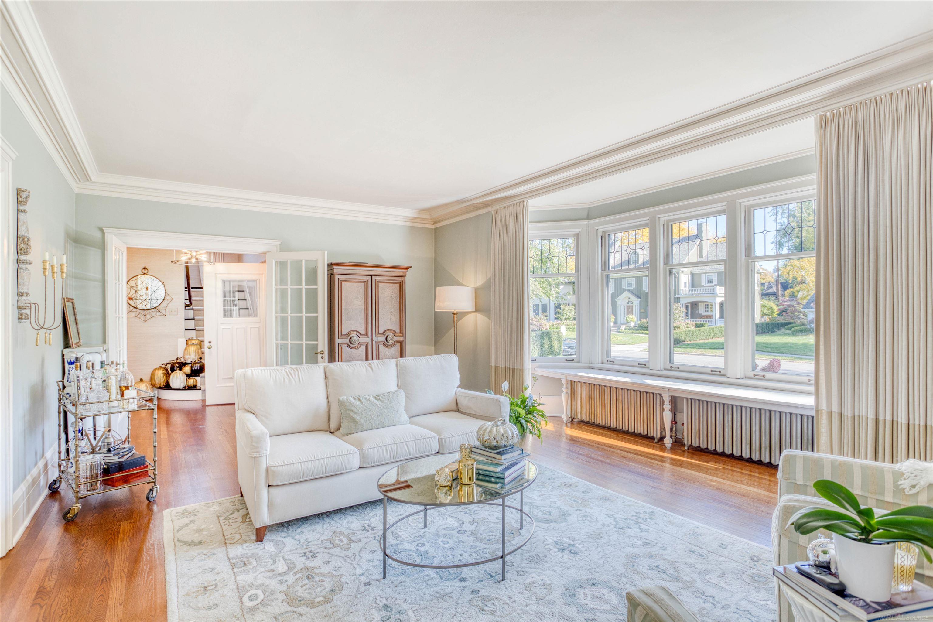 1011 Kensington Road