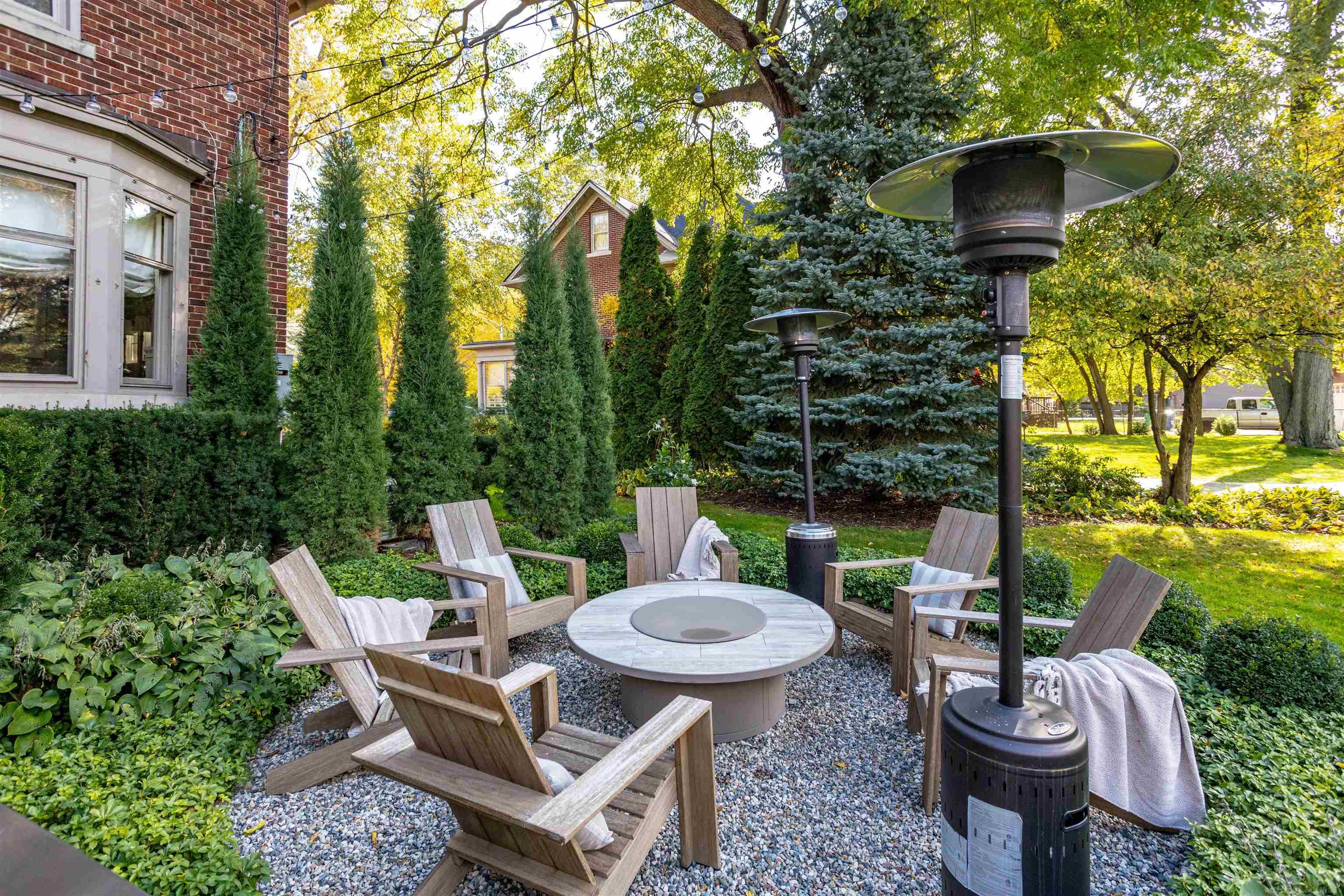 1011 Kensington Road