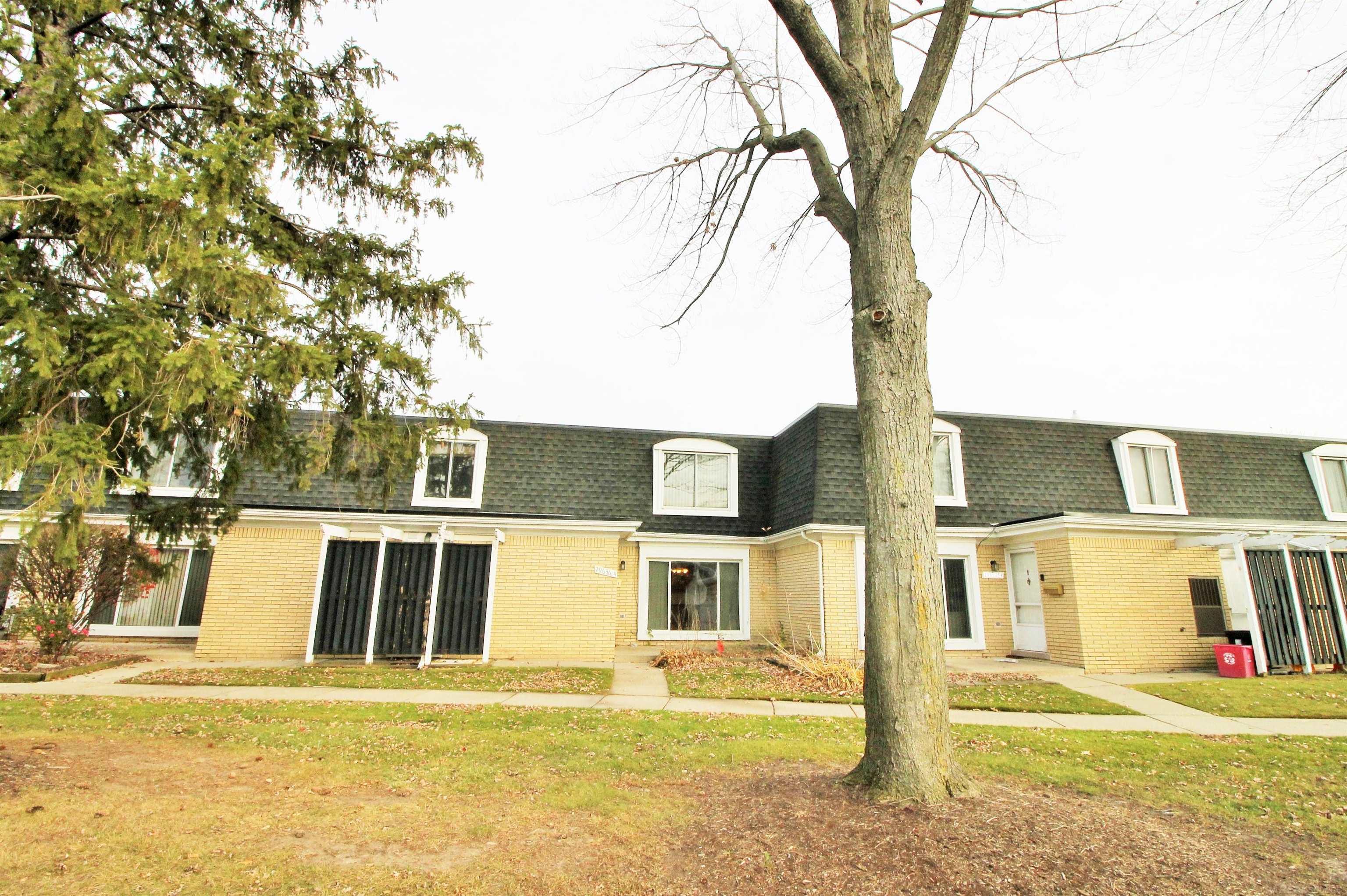 29636 City Center Drive # 4 Unit: #4