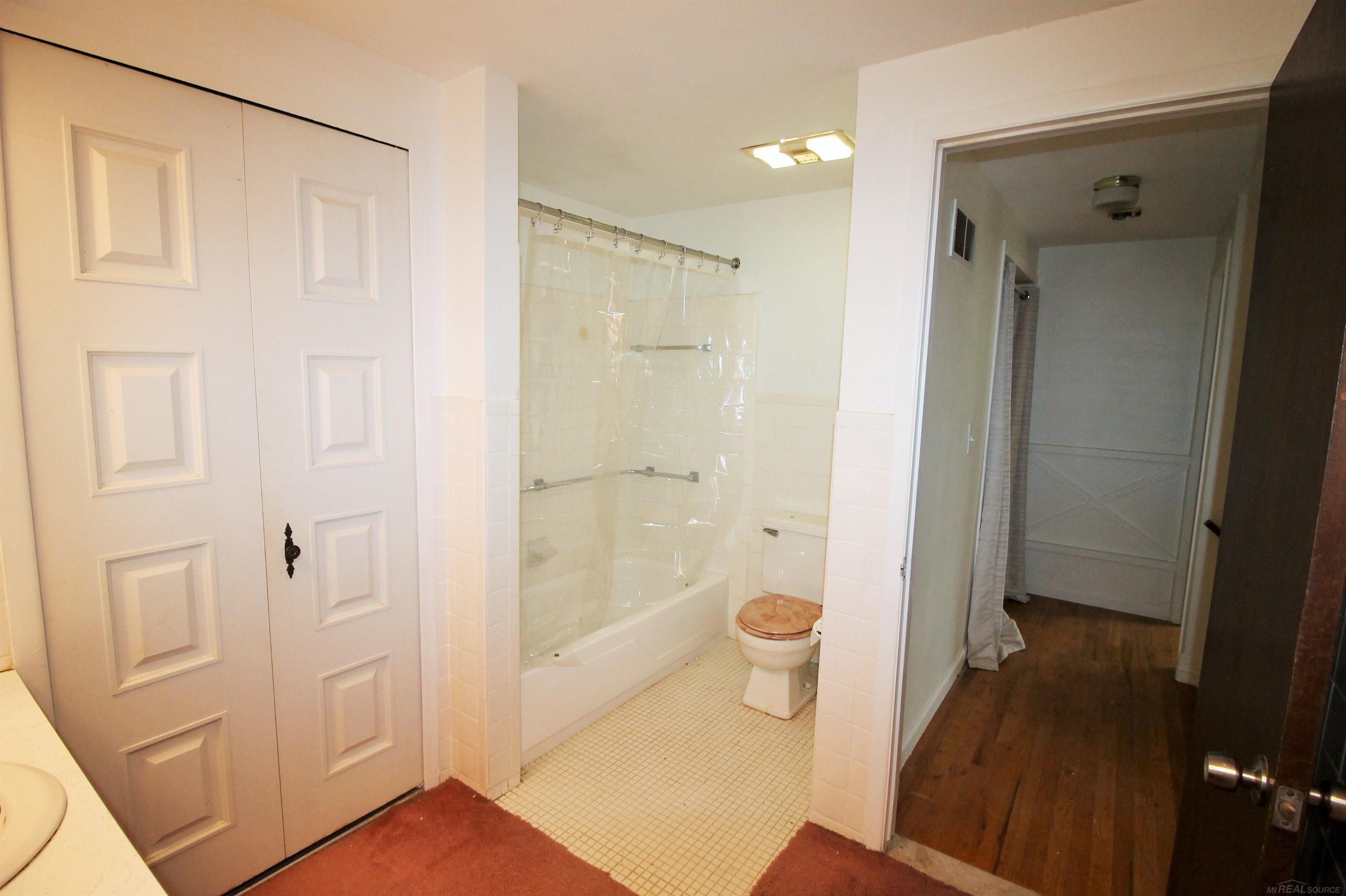 29636 City Center Drive # 4 Unit: #4