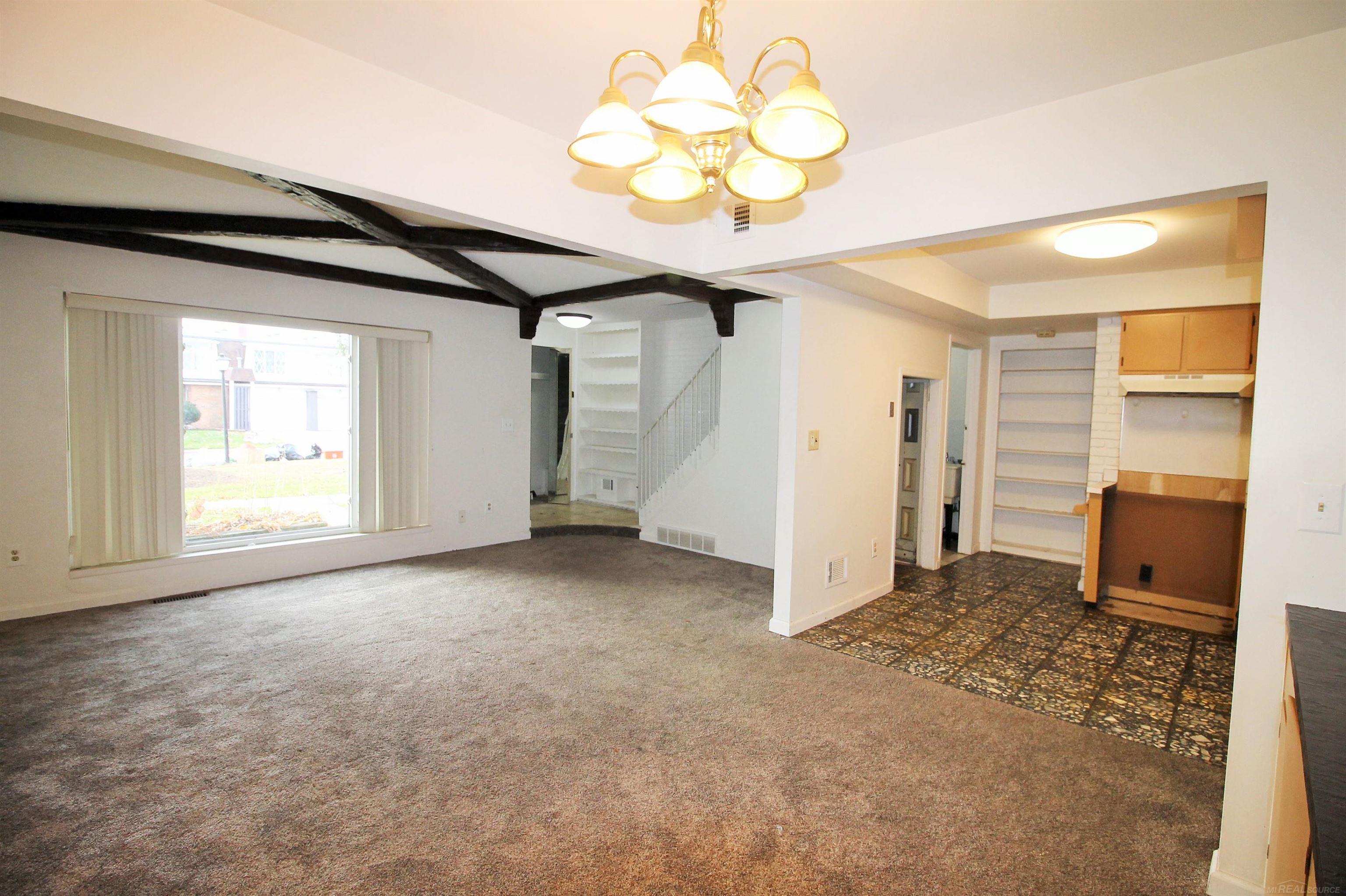 29636 City Center Drive # 4 Unit: #4