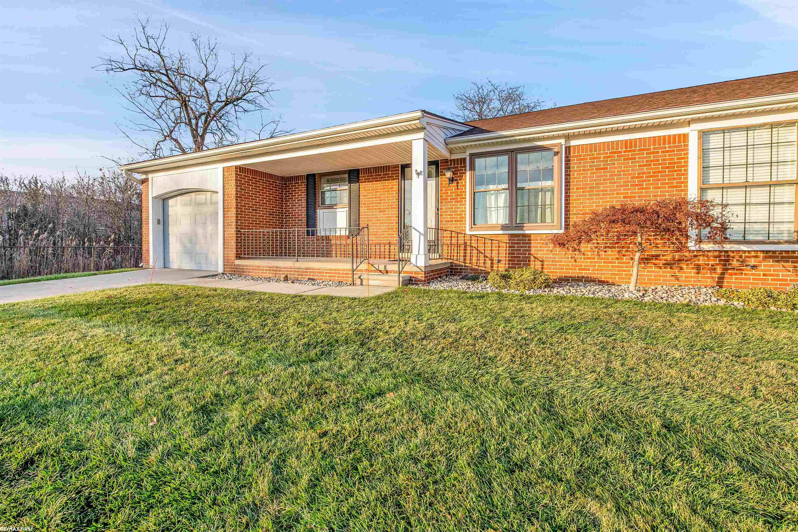 28091 W Maple Forest #24 Drive # 24