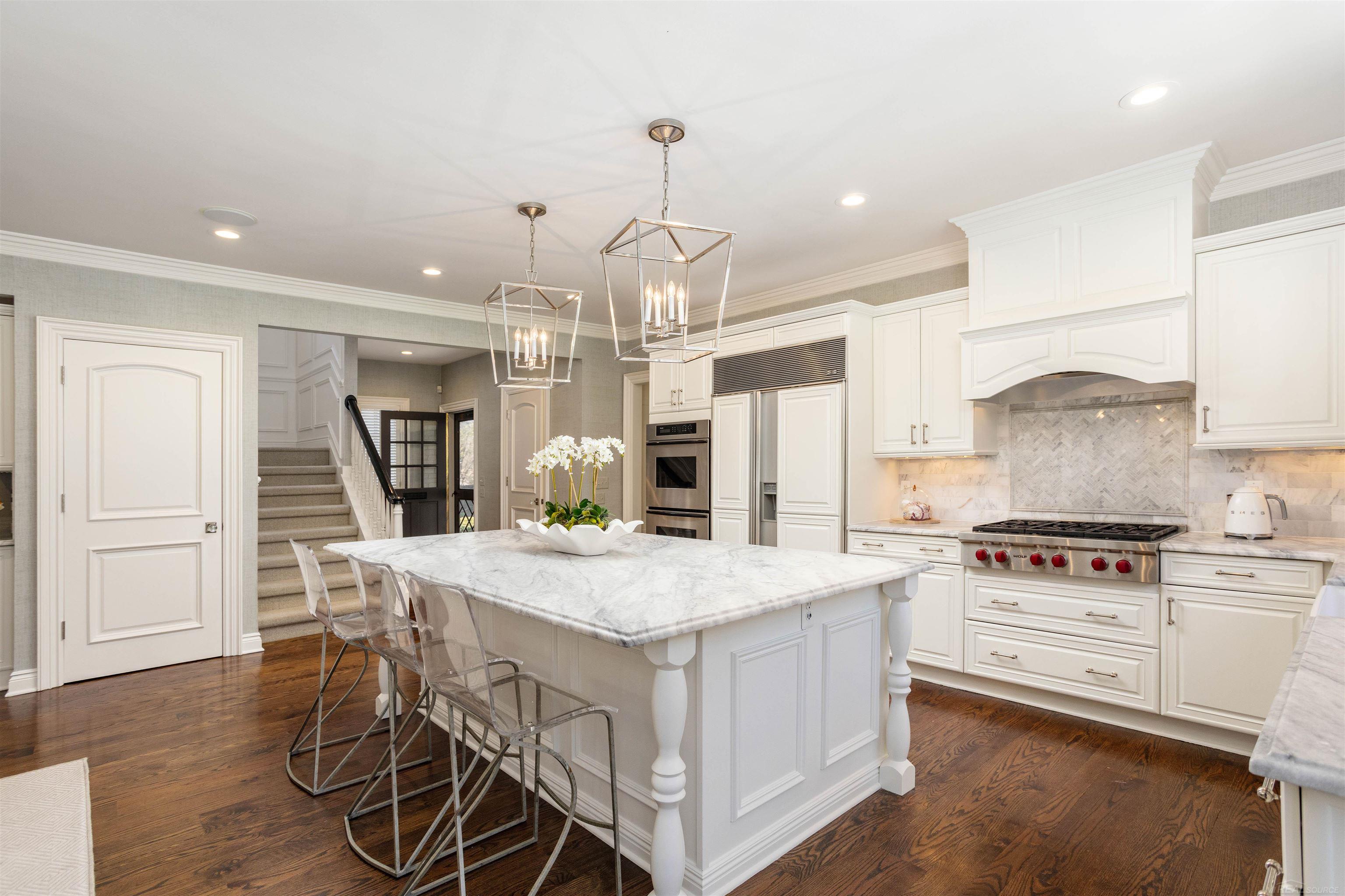 2 Cherry Hurst Lane Lane