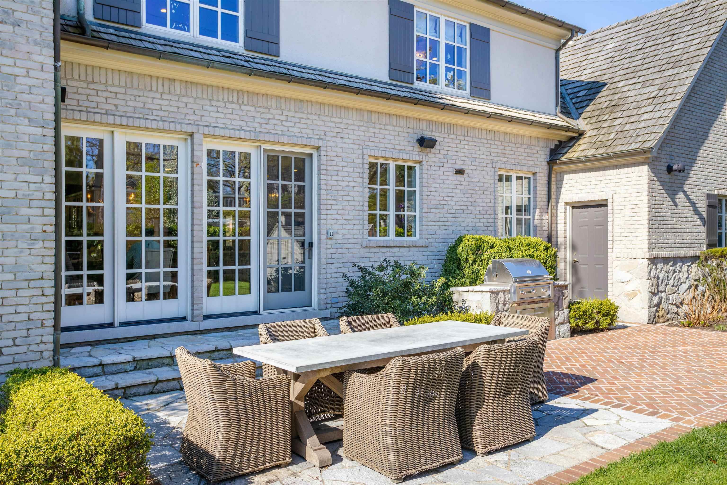 2 Cherry Hurst Lane Lane