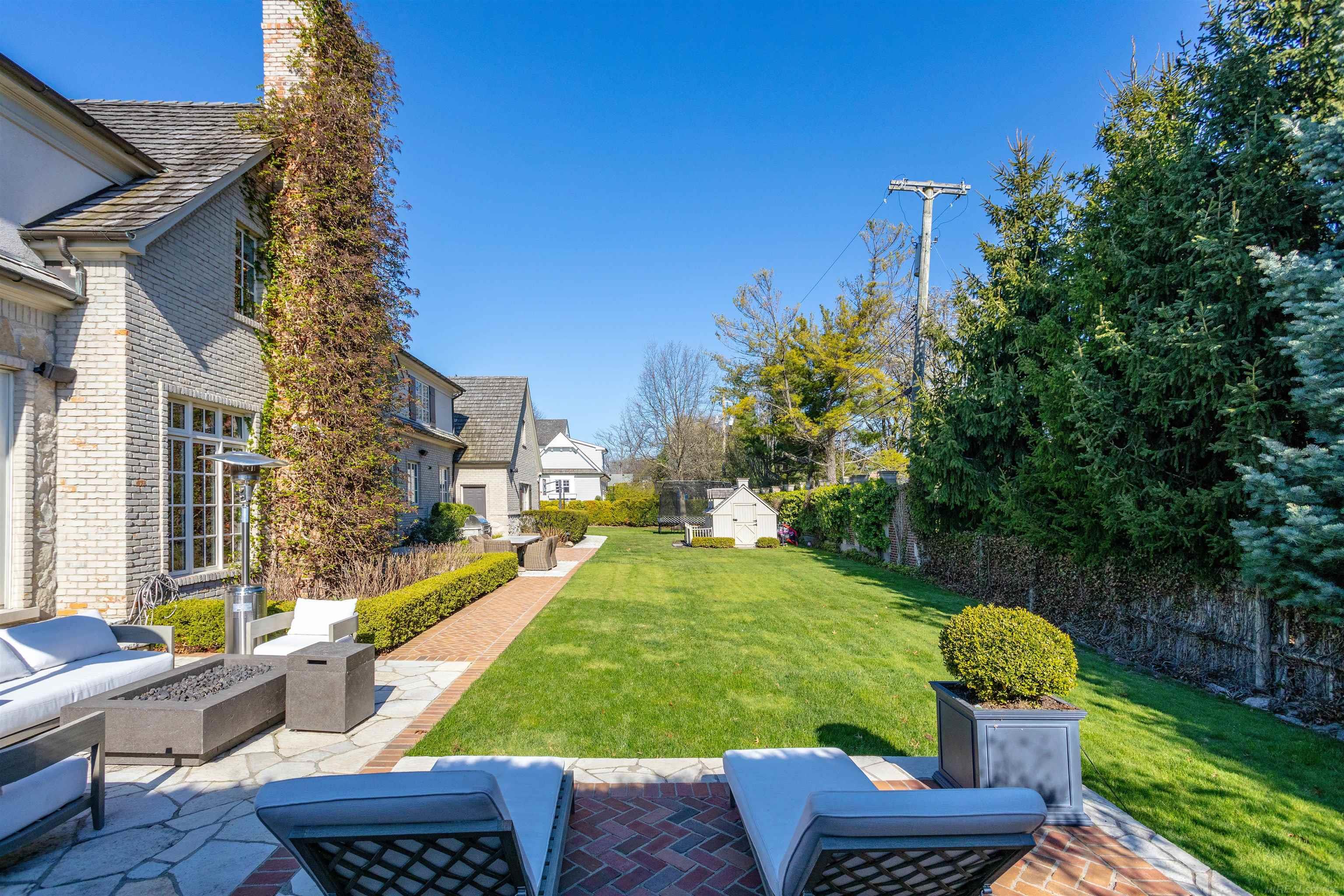 2 Cherry Hurst Lane Lane