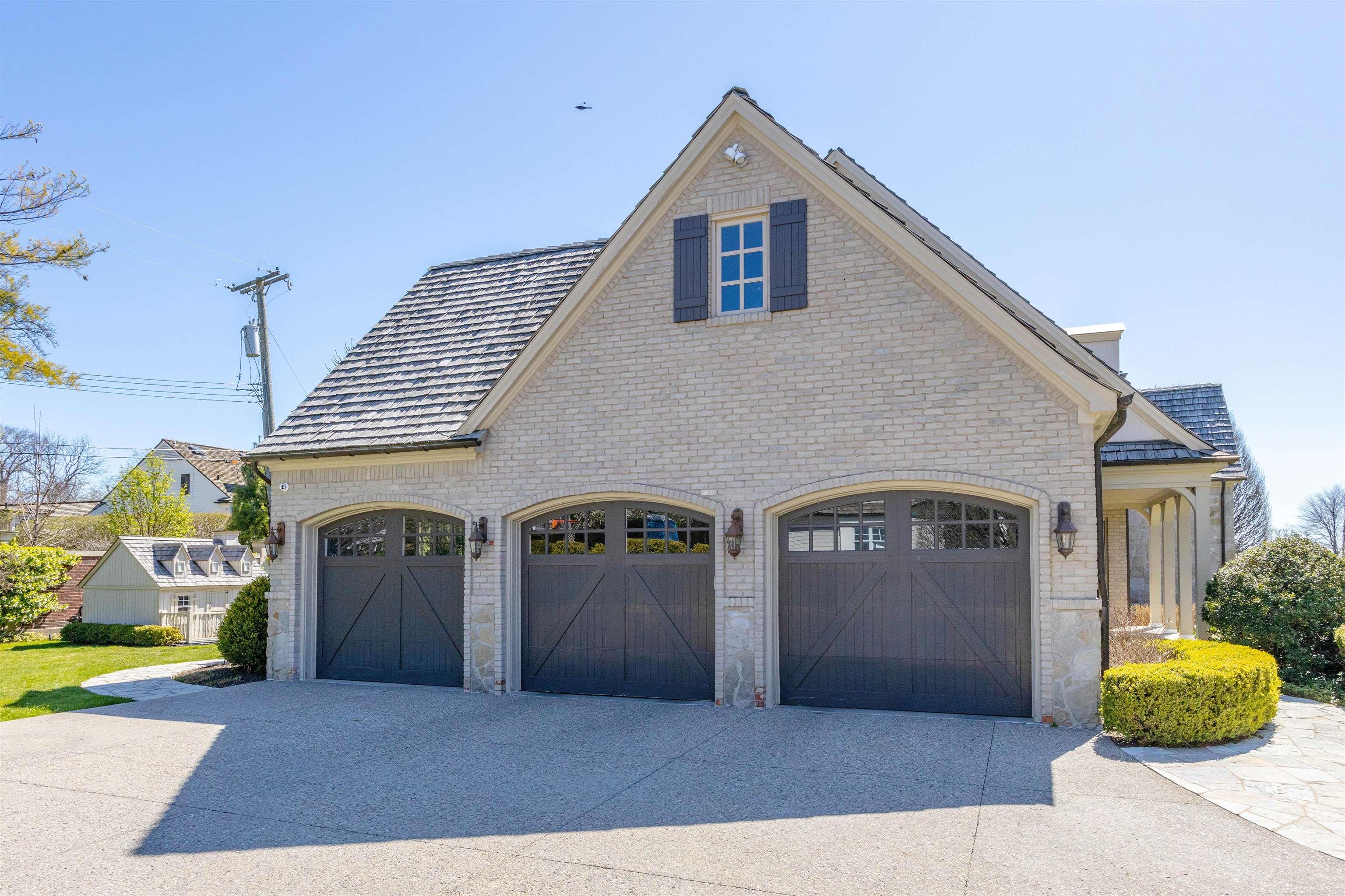 2 Cherry Hurst Lane Lane