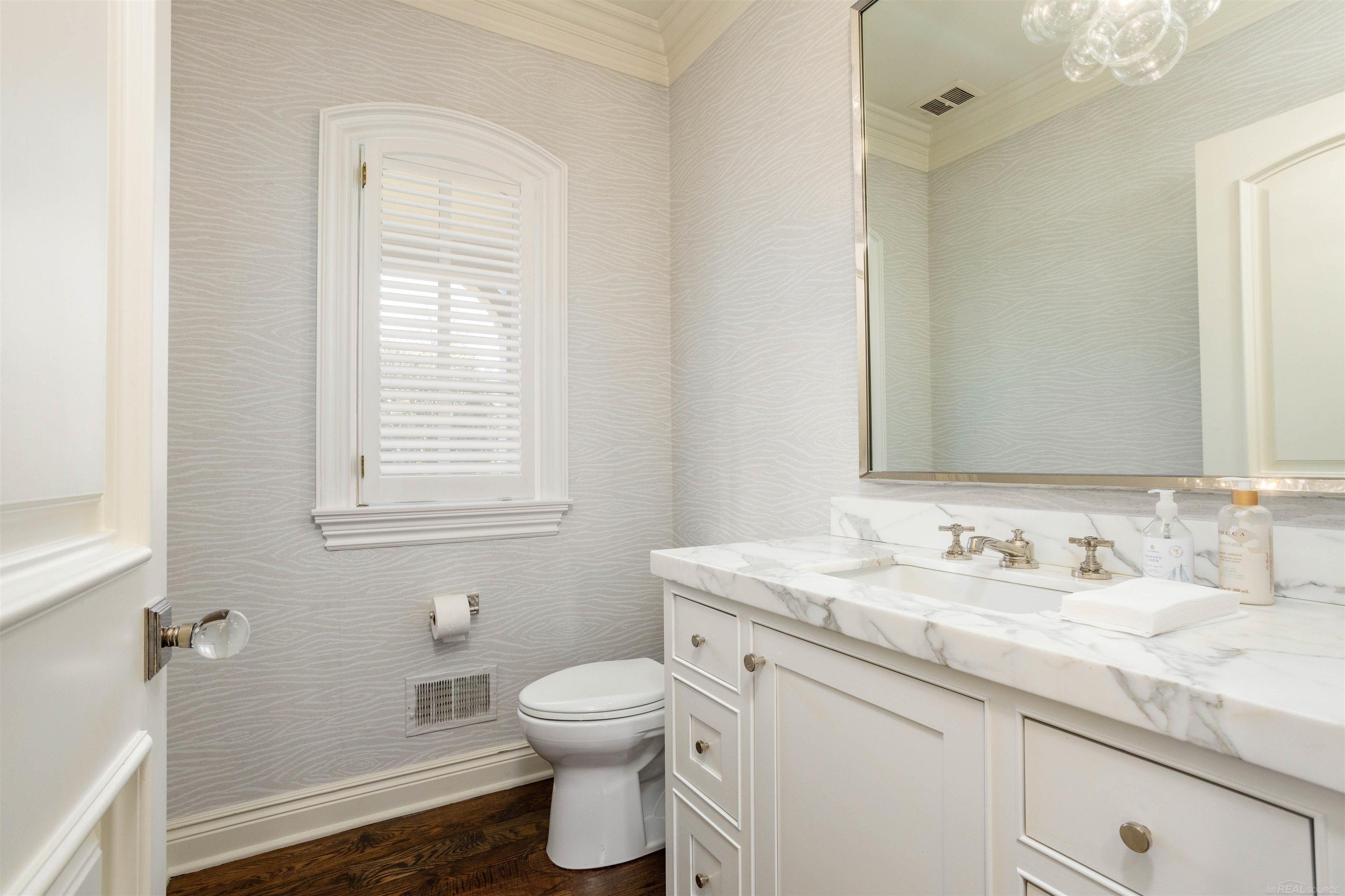 2 Cherry Hurst Lane Lane