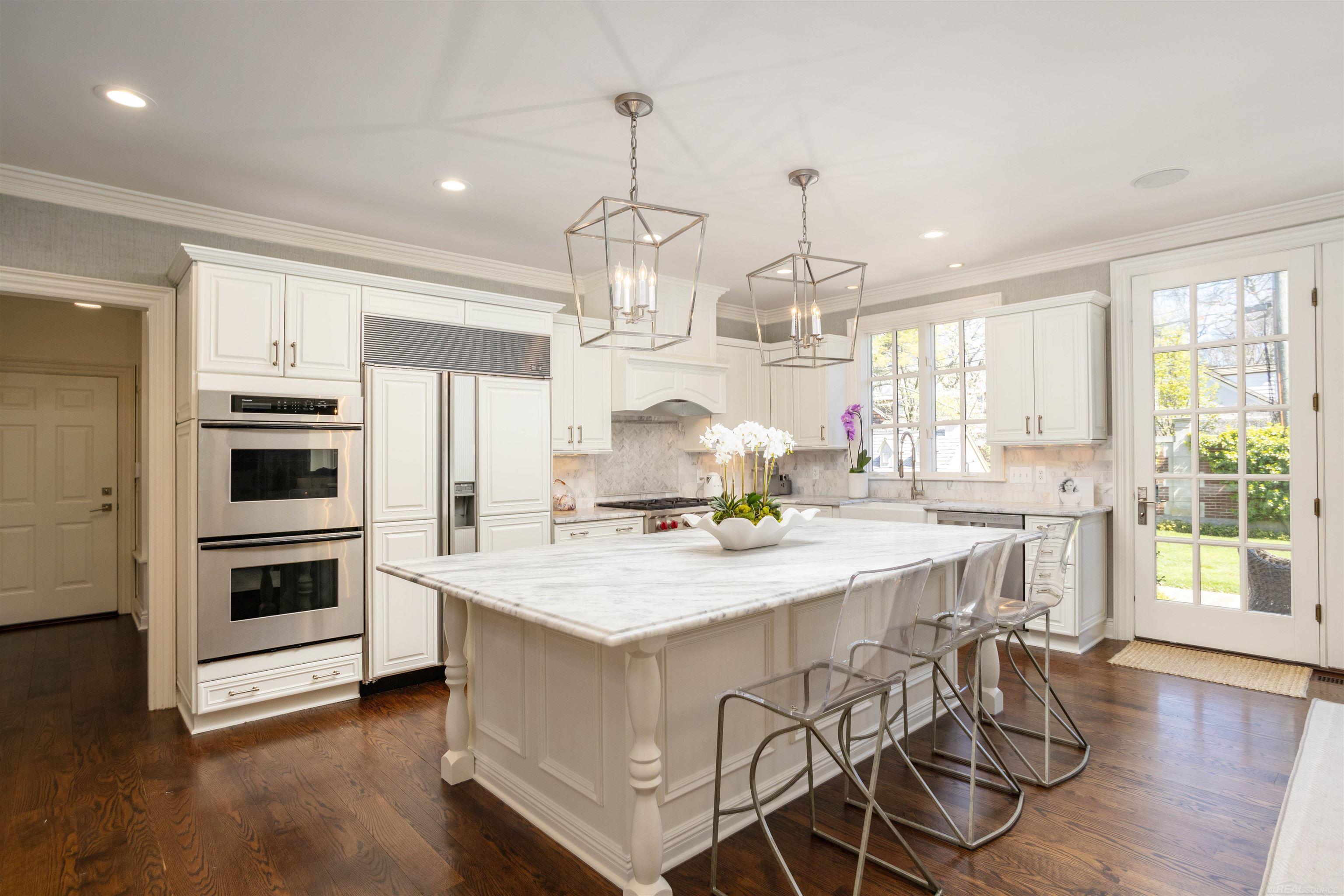 2 Cherry Hurst Lane Lane