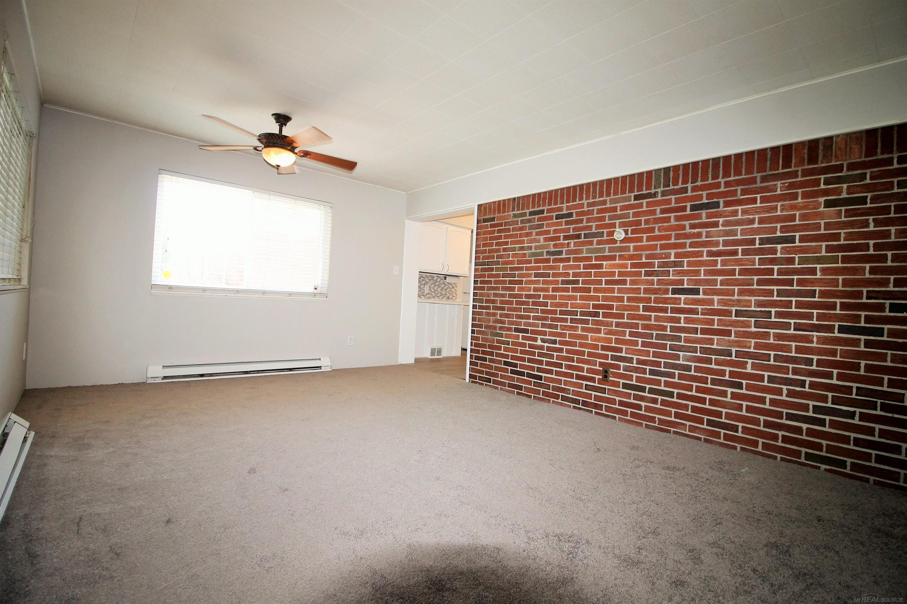 21327 Prestwick Avenue