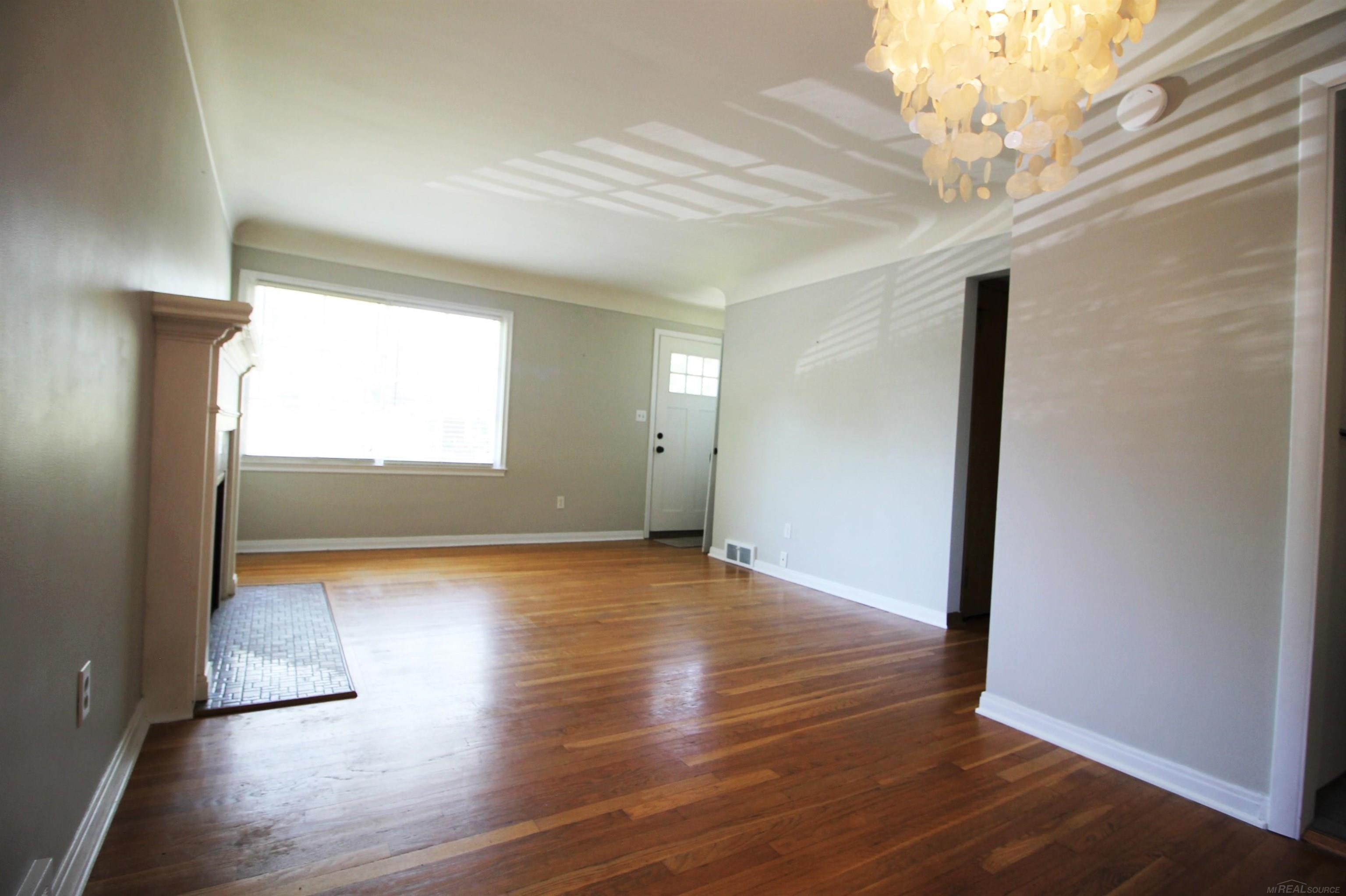 21327 Prestwick Avenue