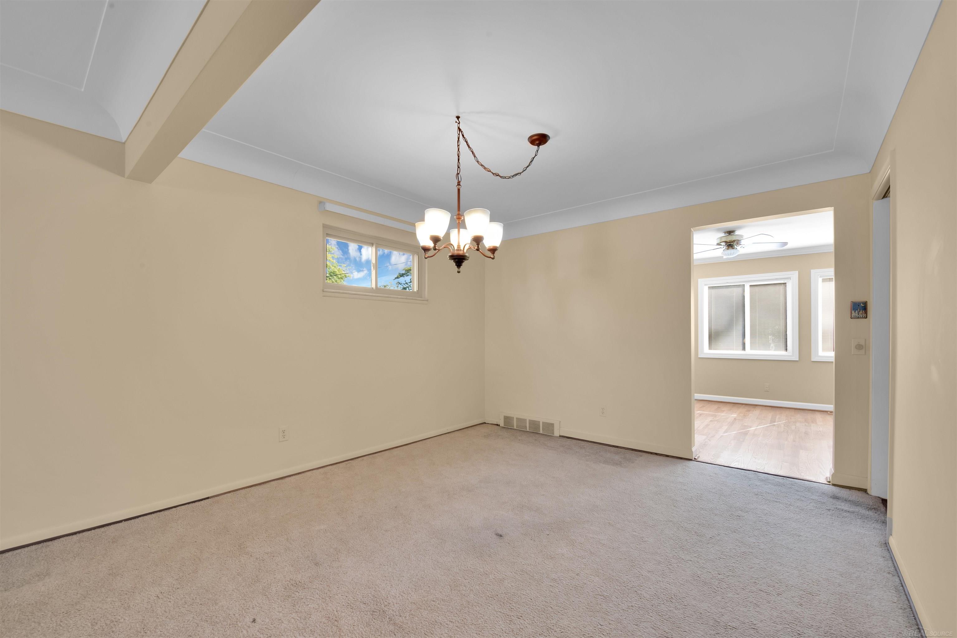 20070 Ghesquiere Court