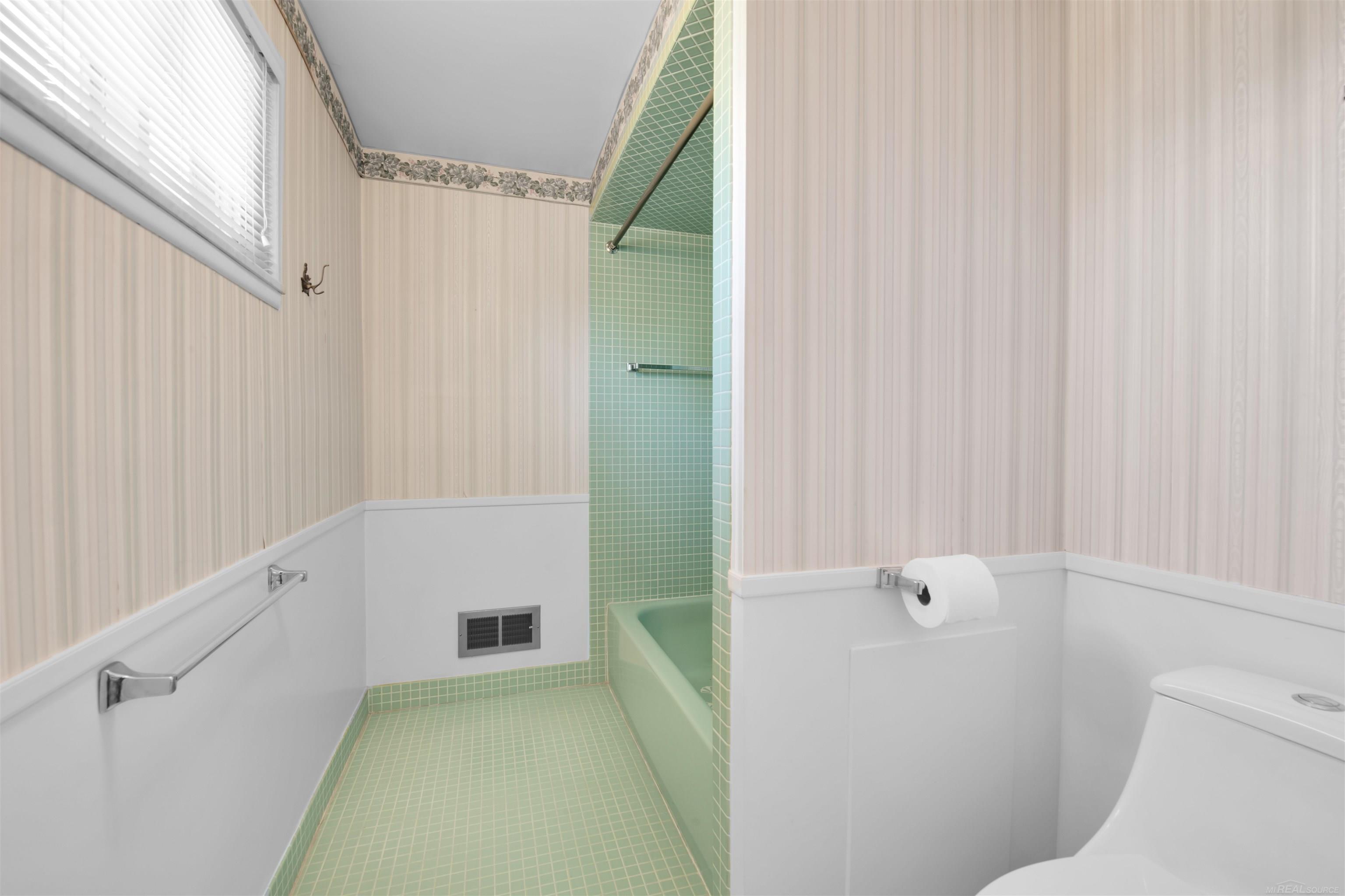 20070 Ghesquiere Court