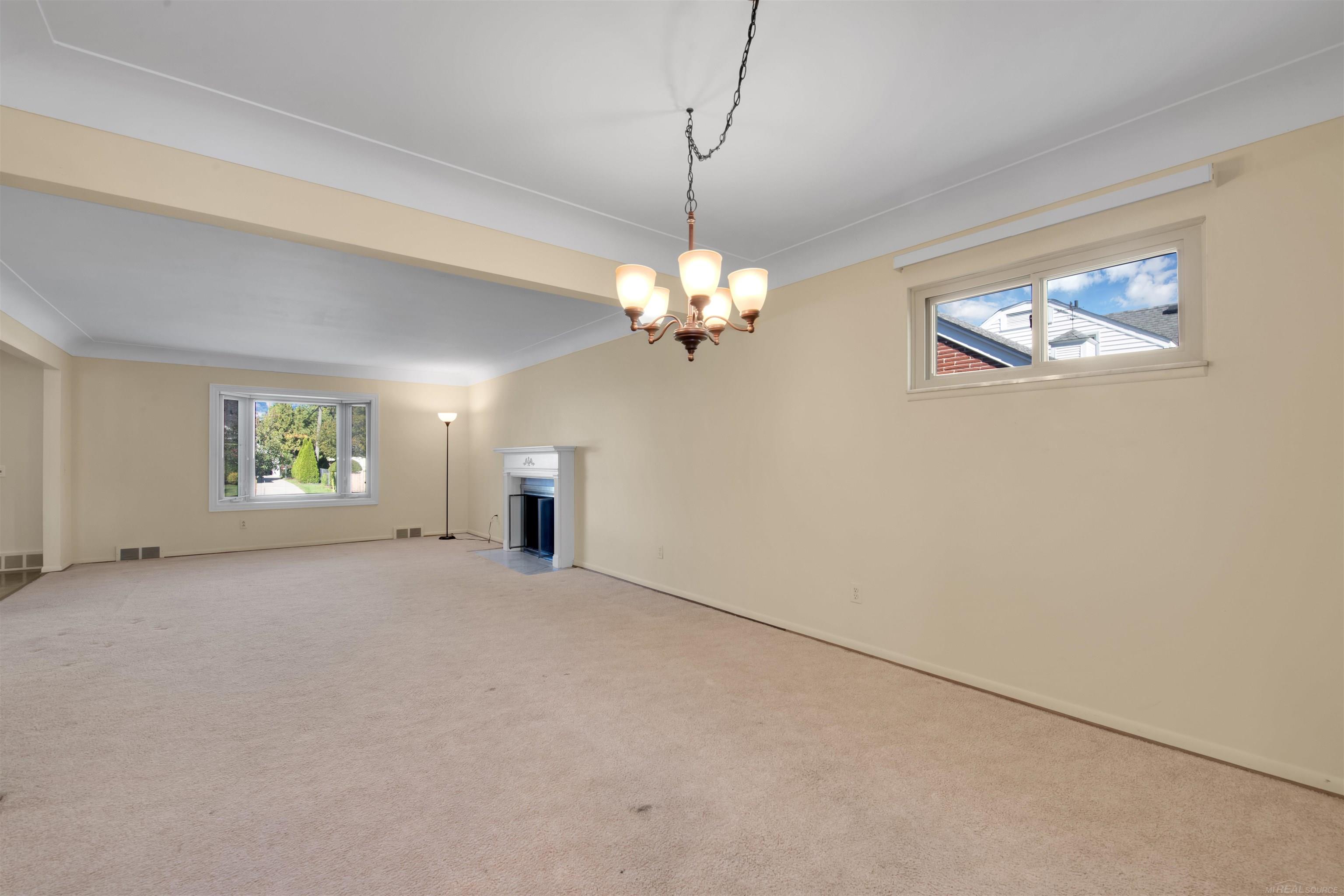 20070 Ghesquiere Court