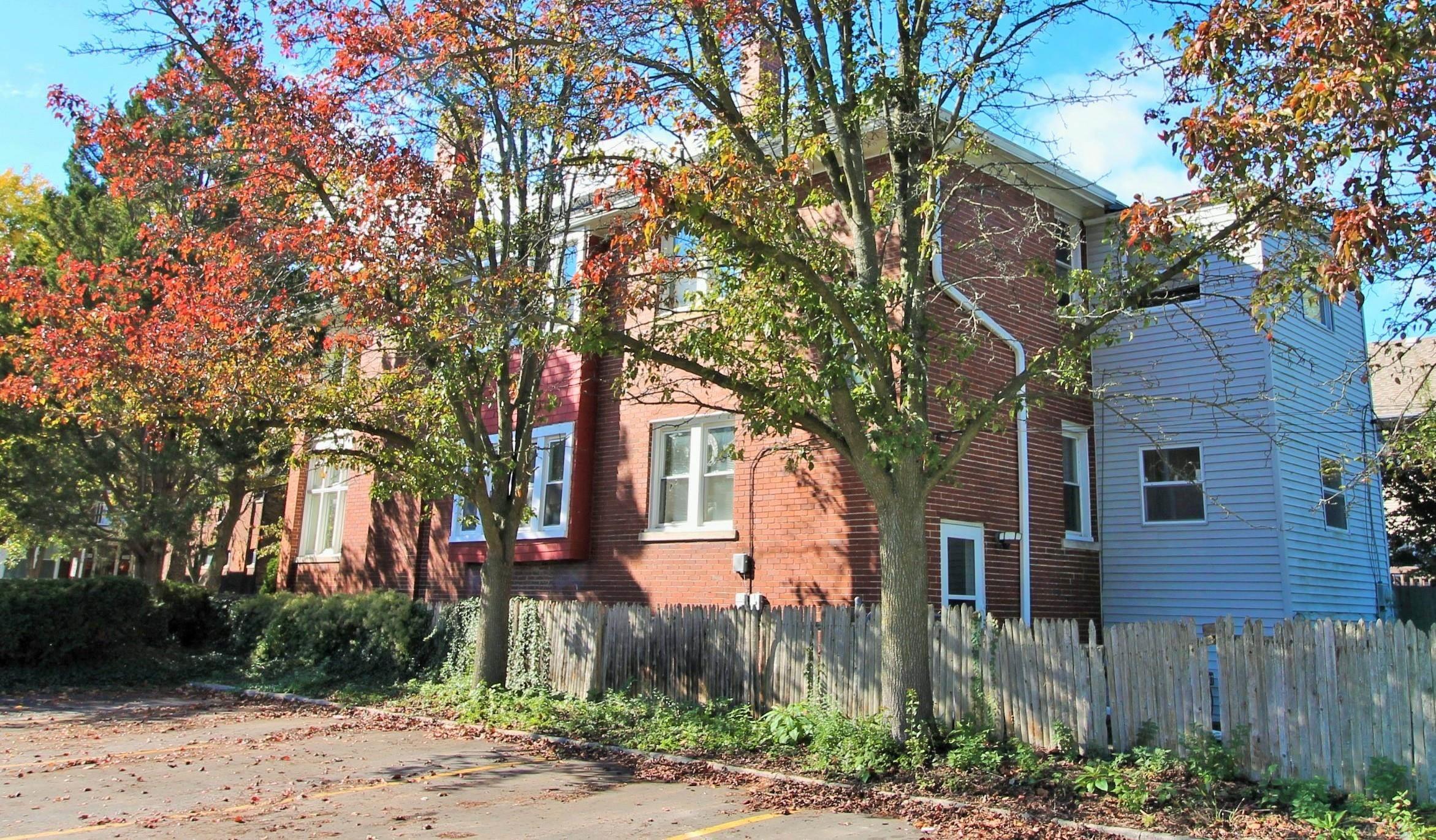 1016 - 1018 Maryland Avenue