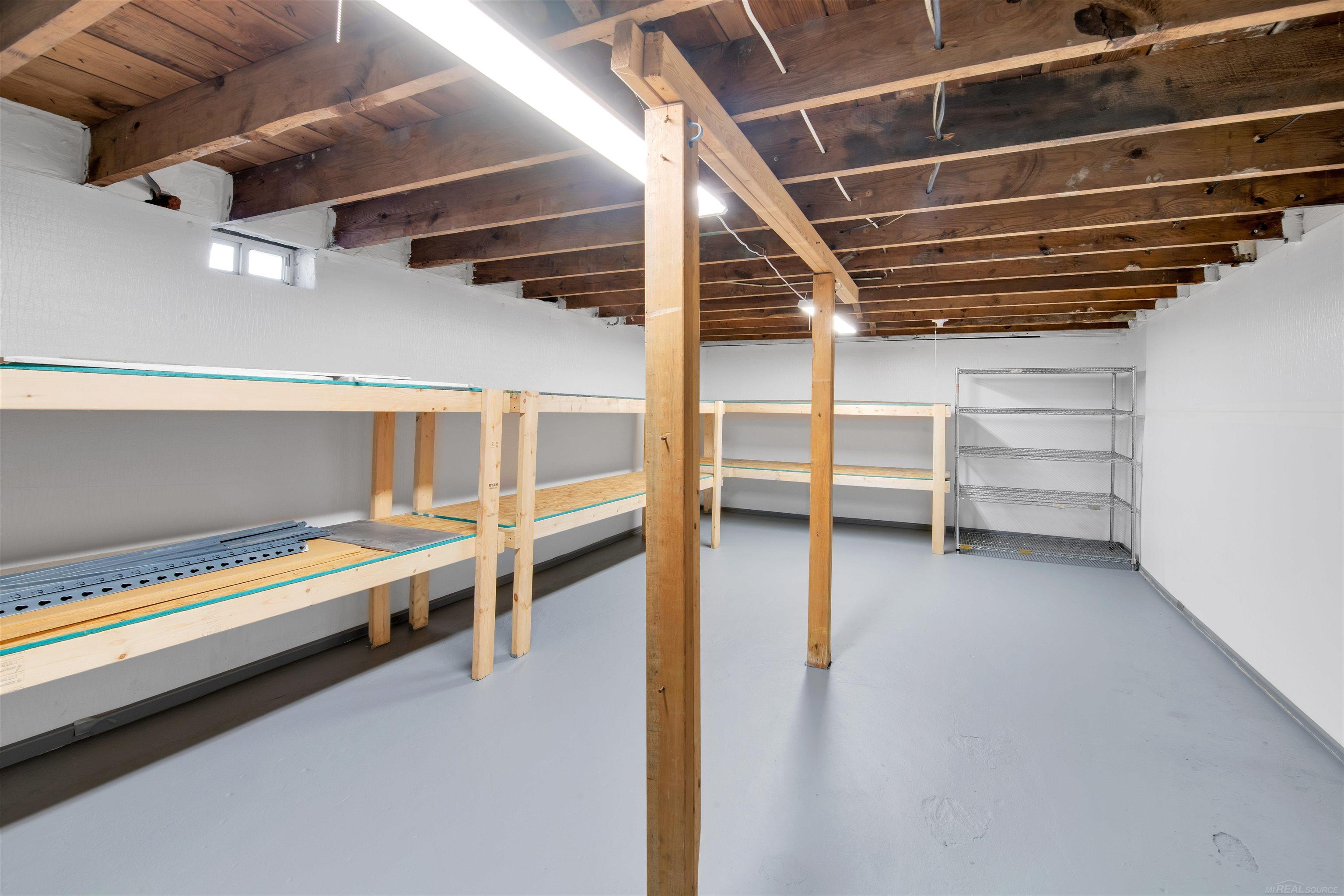 31224 Jefferson Ave. Avenue