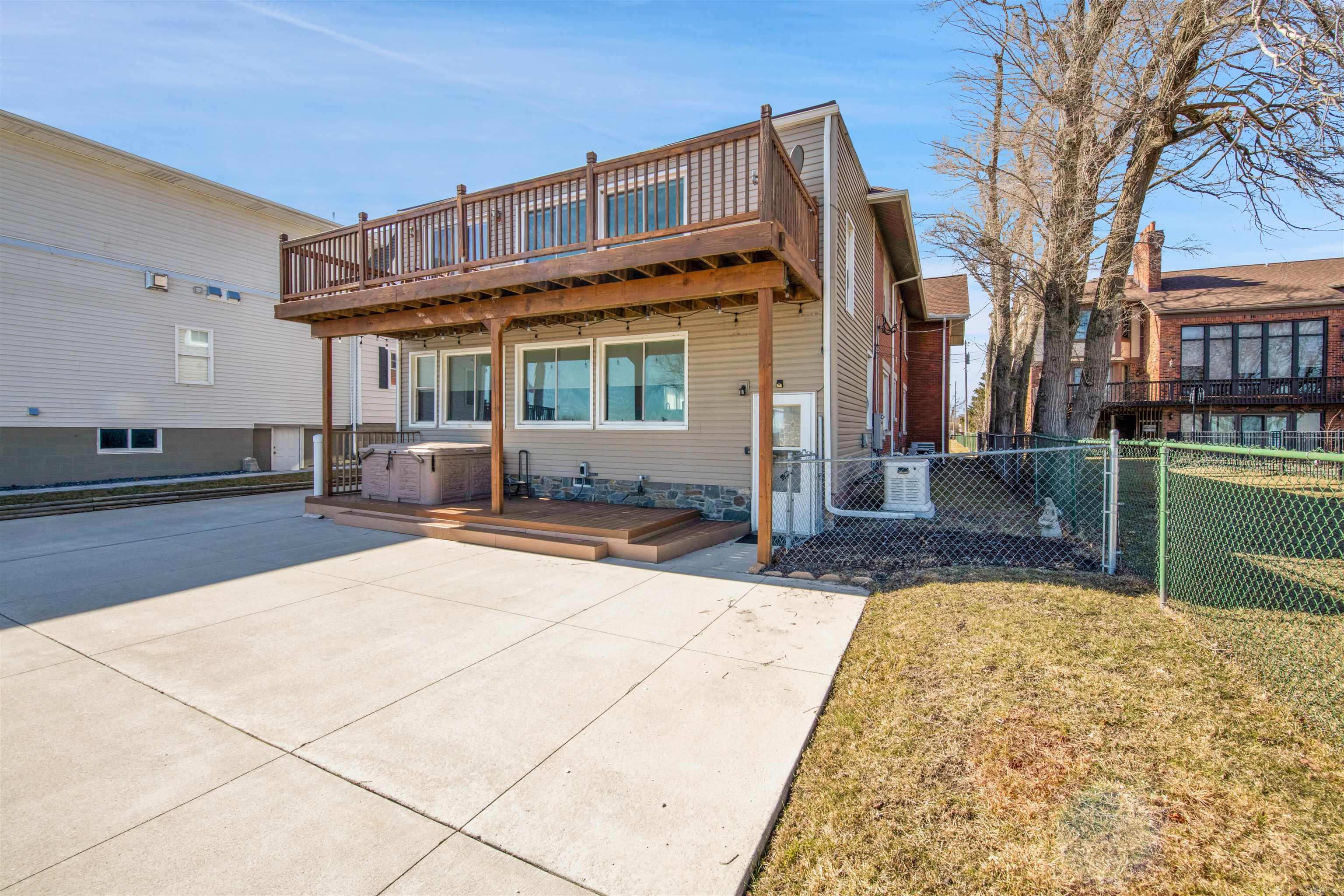 31224 Jefferson Ave. Avenue