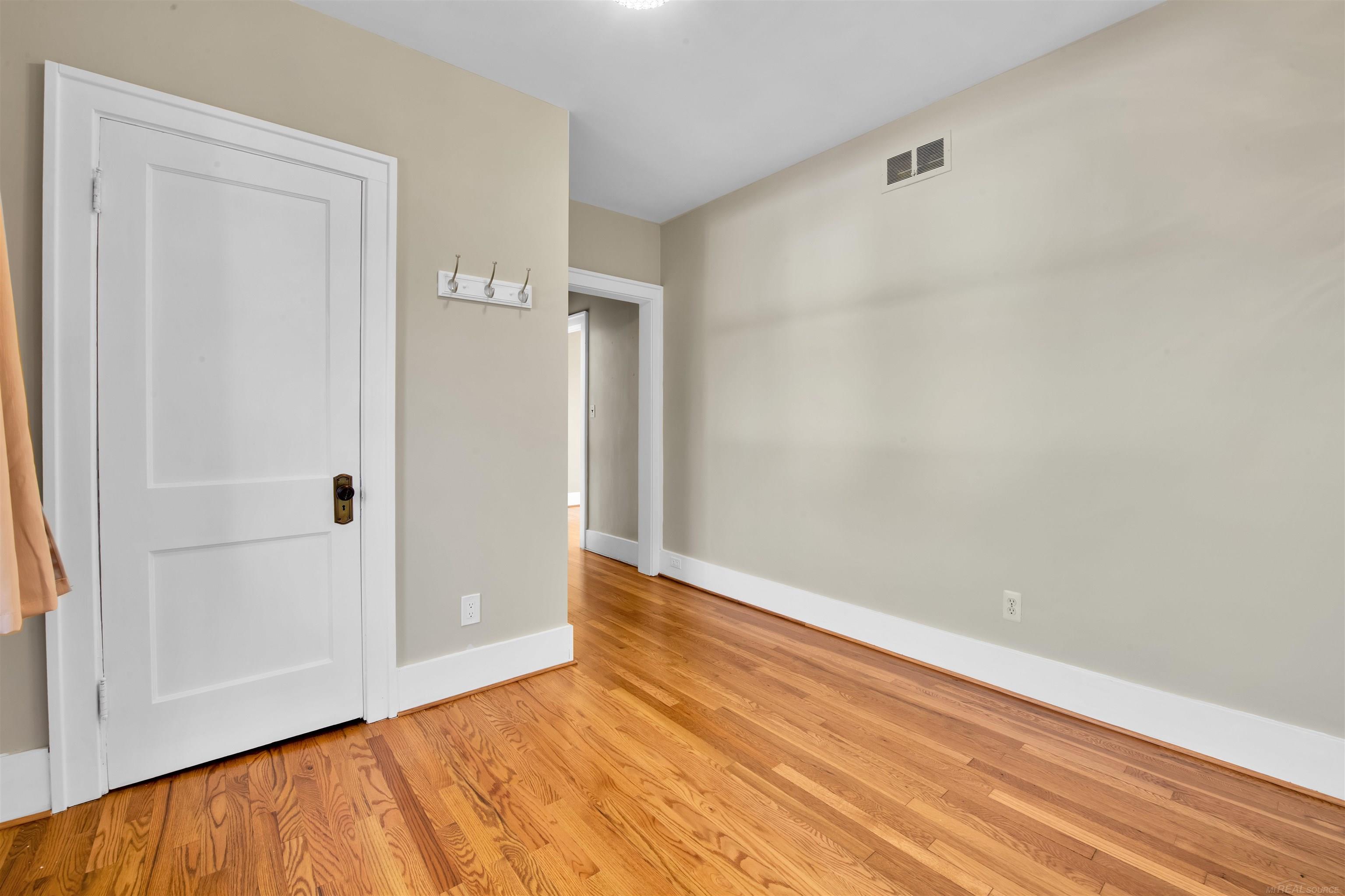 31224 Jefferson Ave. Avenue