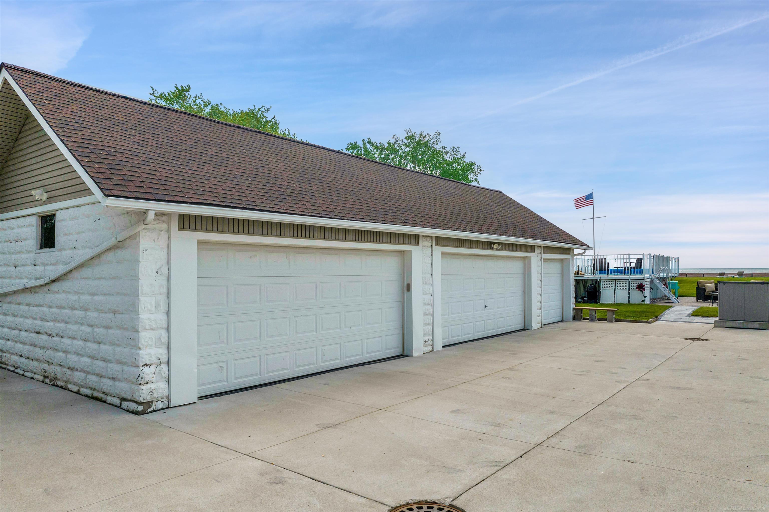 31224 Jefferson Ave. Avenue