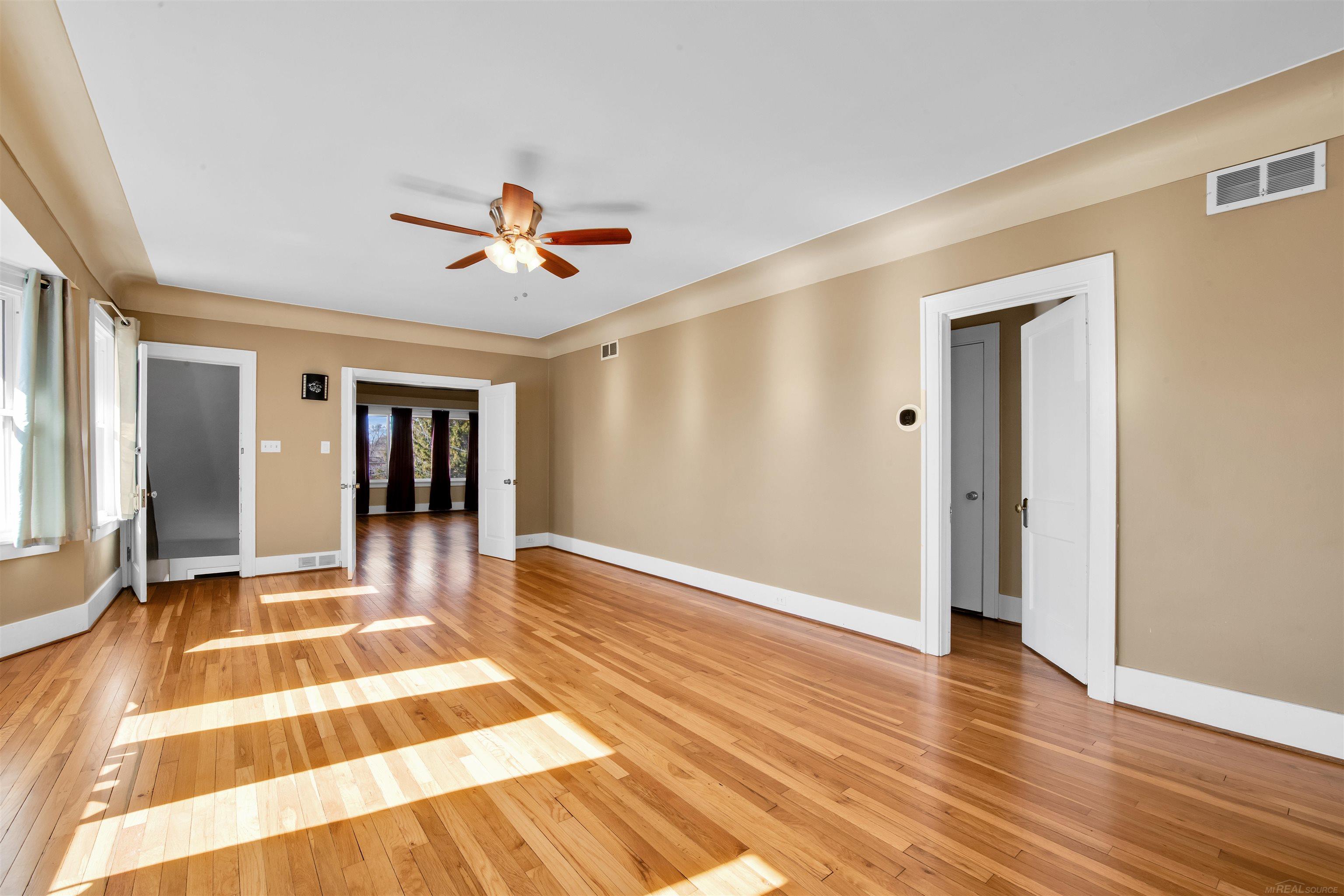 31224 Jefferson Ave. Avenue