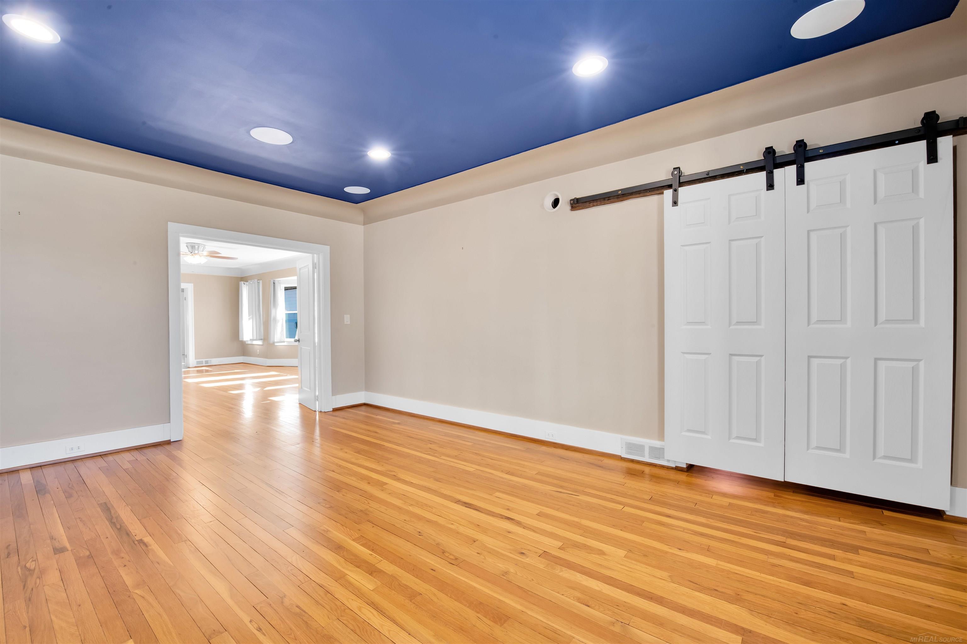 31224 Jefferson Ave. Avenue