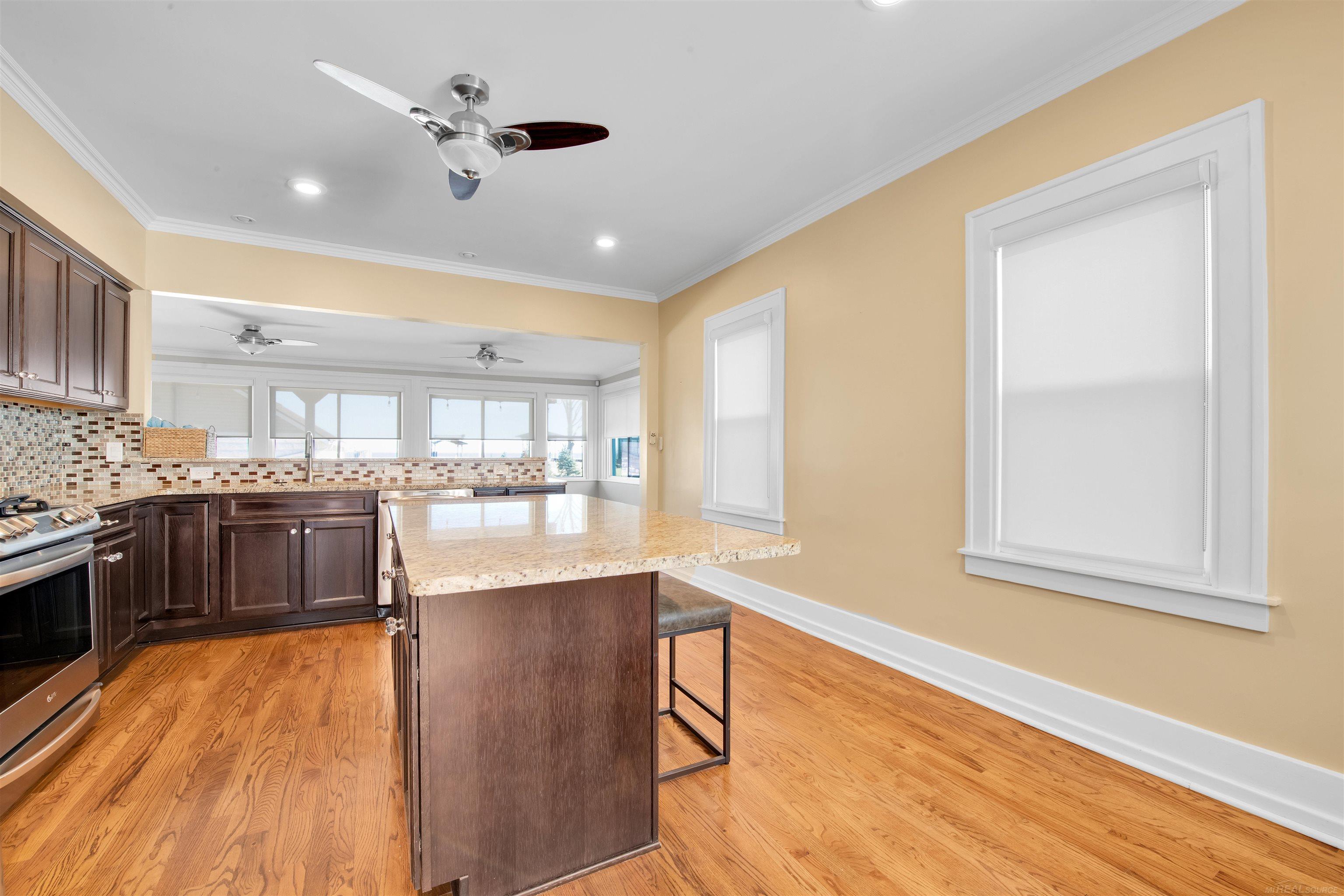 31224 Jefferson Ave. Avenue