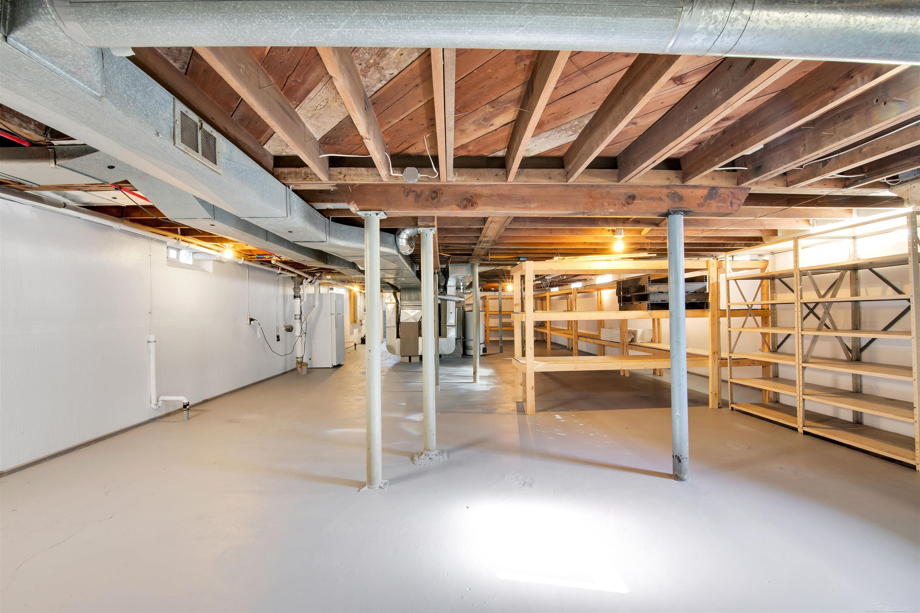 31224 Jefferson Ave. Avenue