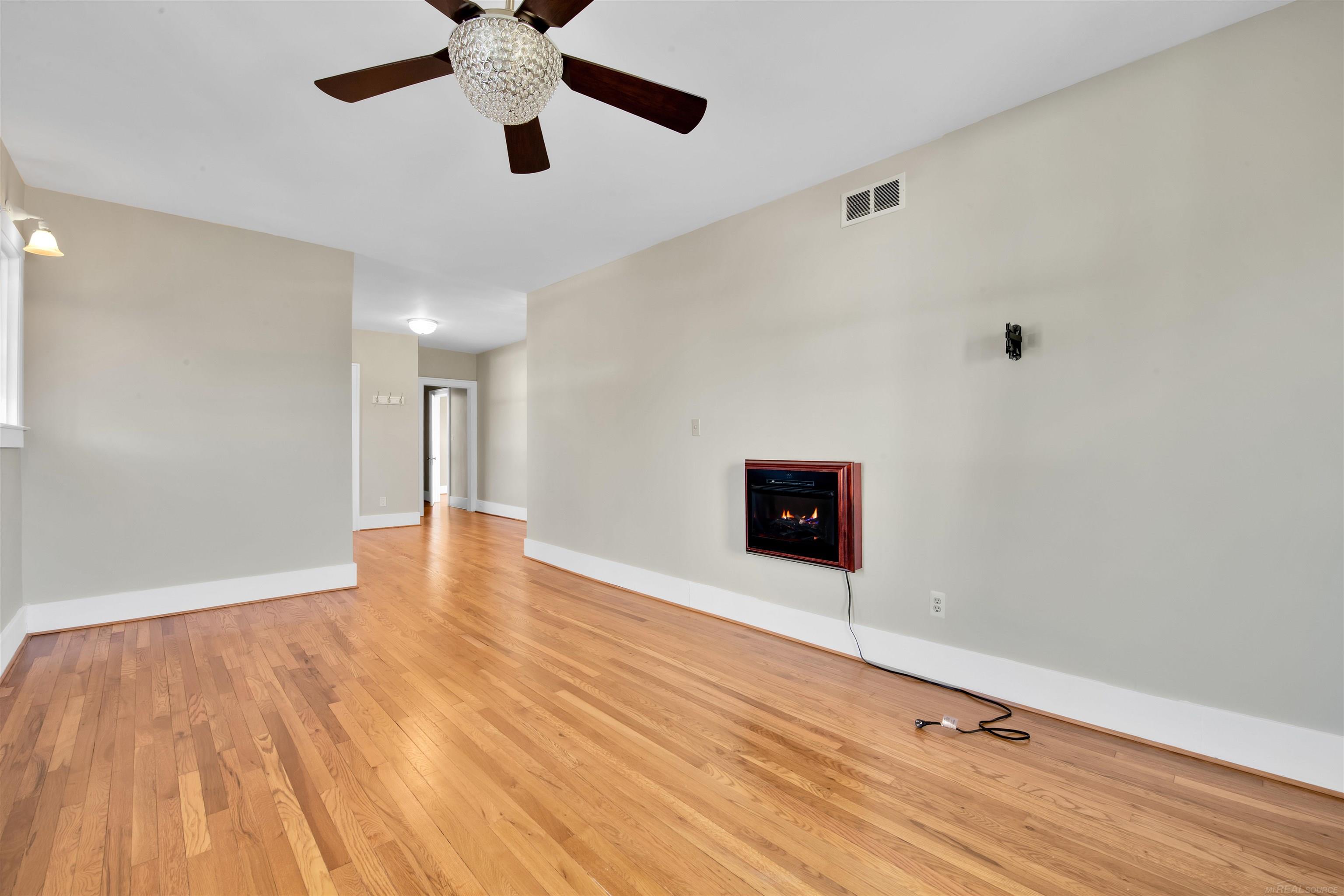 31224 Jefferson Ave. Avenue