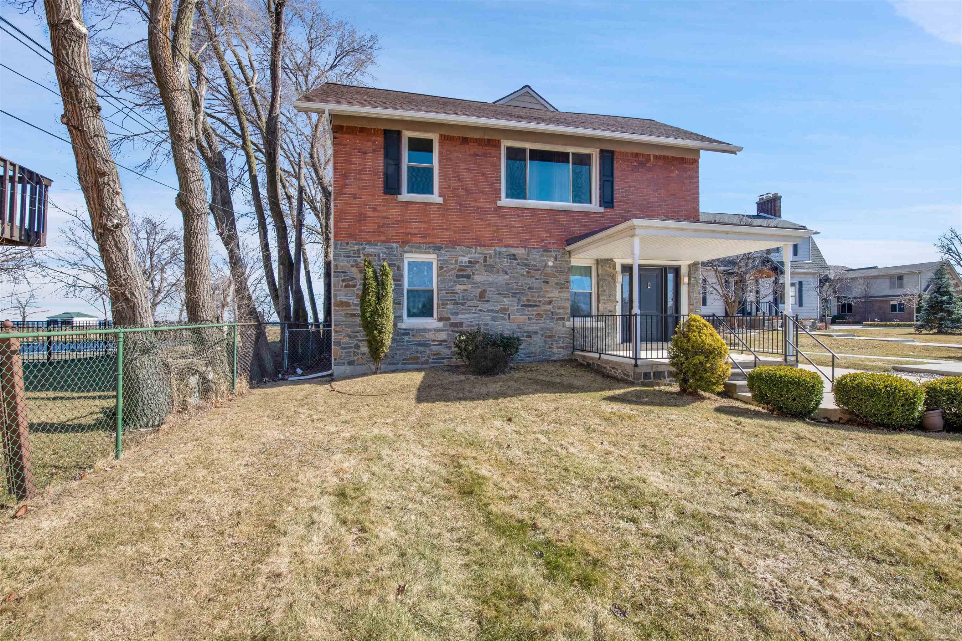 31224 Jefferson Ave. Avenue