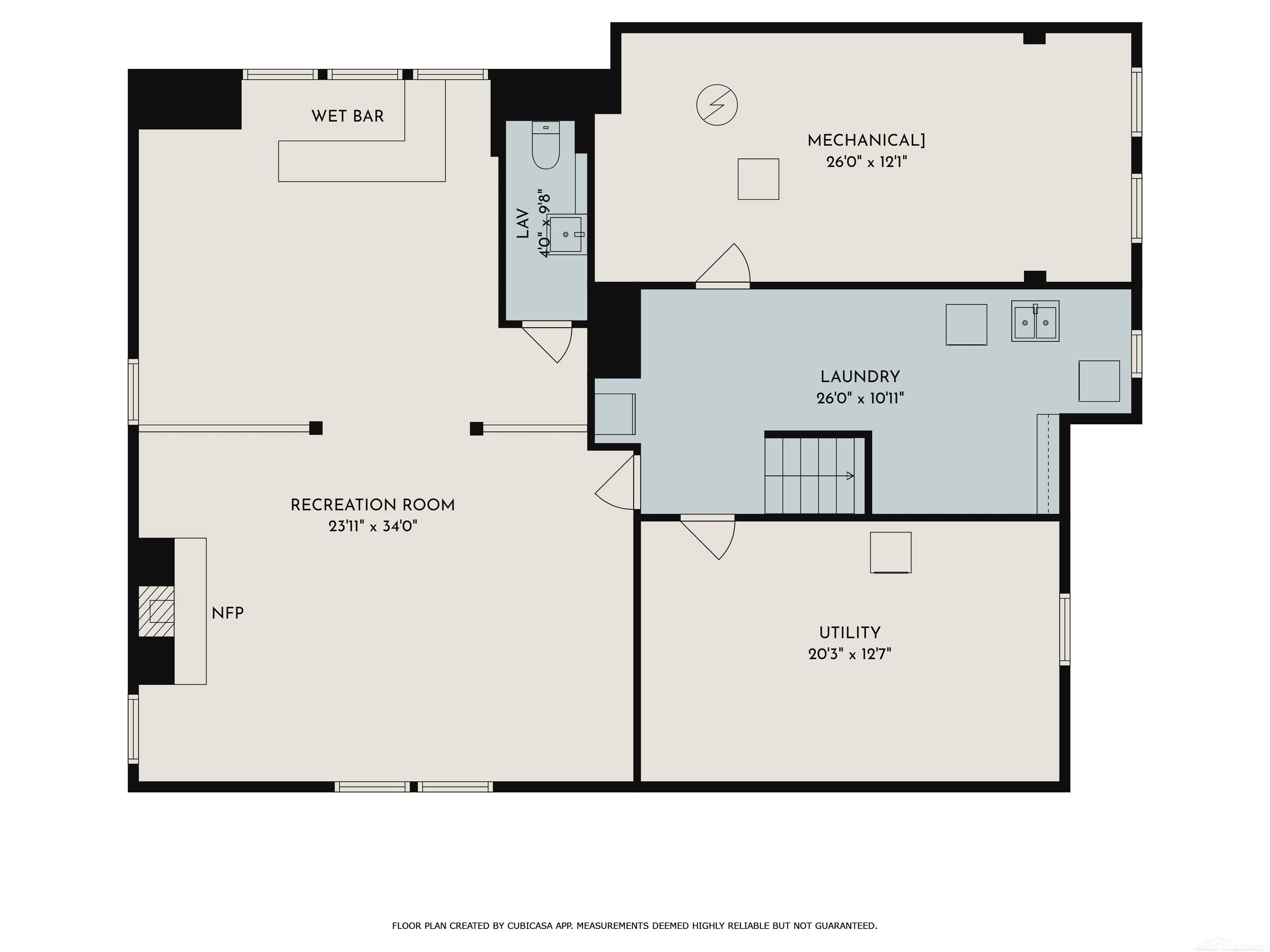 803 Lakepointe Street