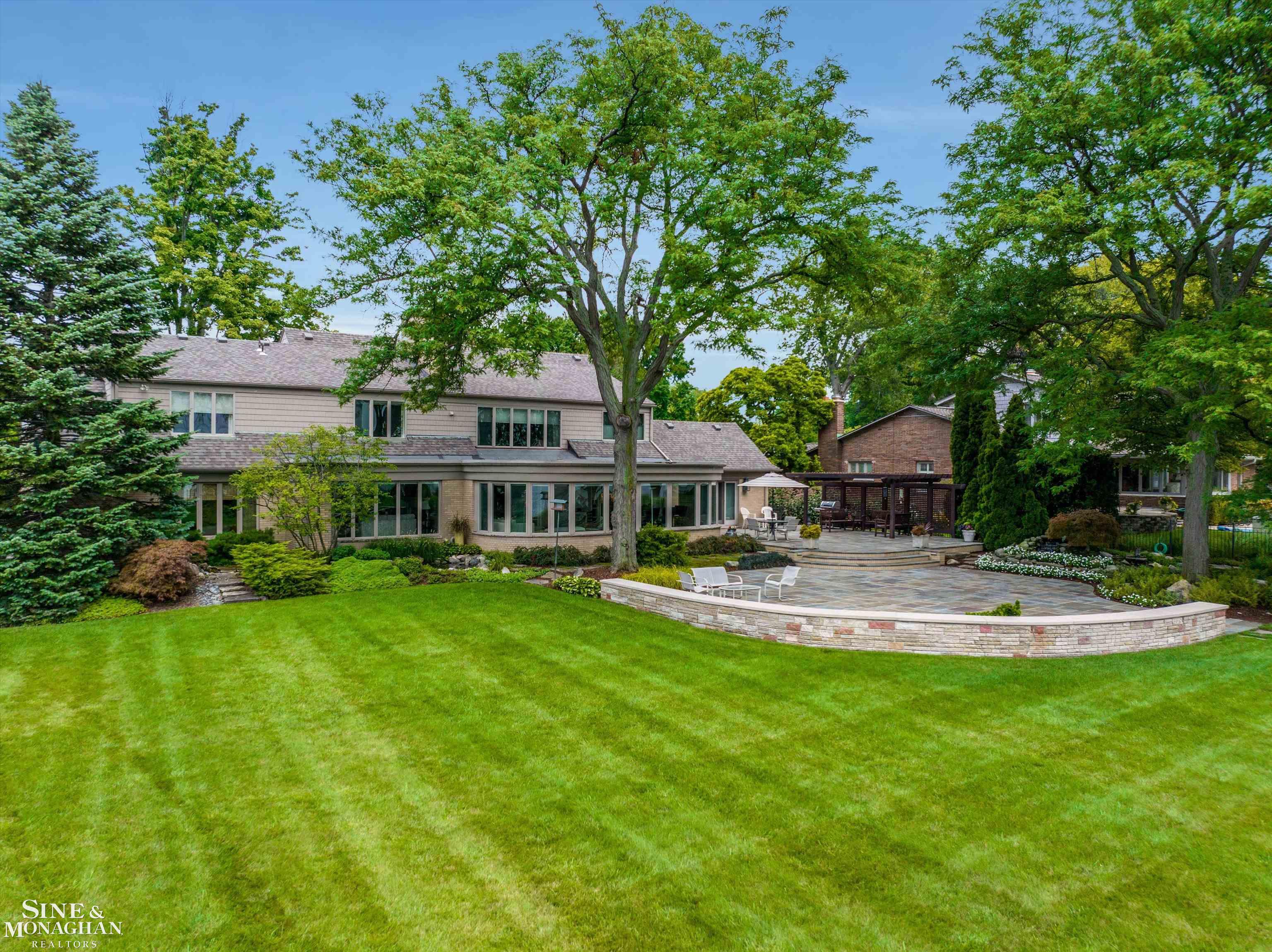 15230 Windmill Pointe Drive