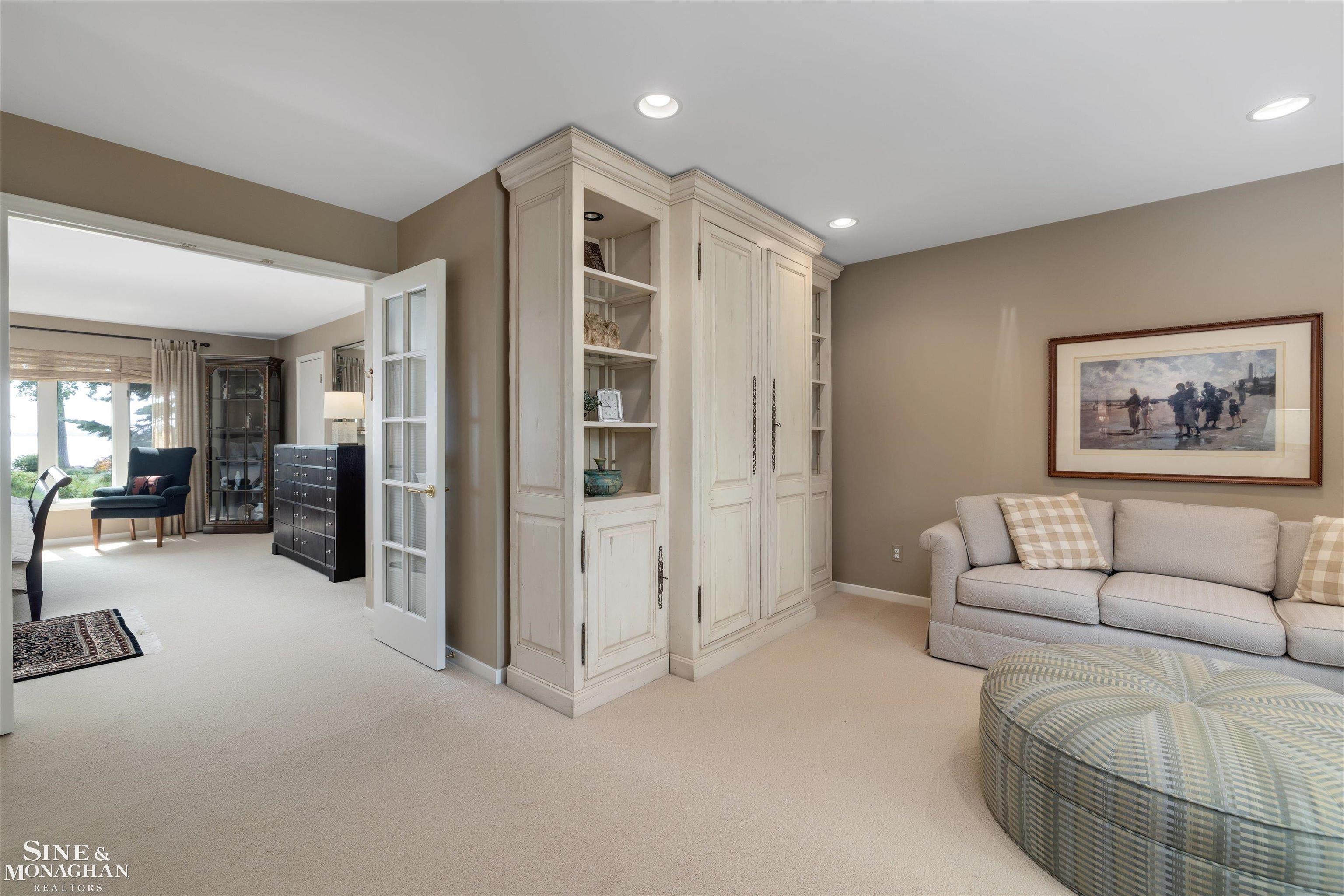 15230 Windmill Pointe Drive